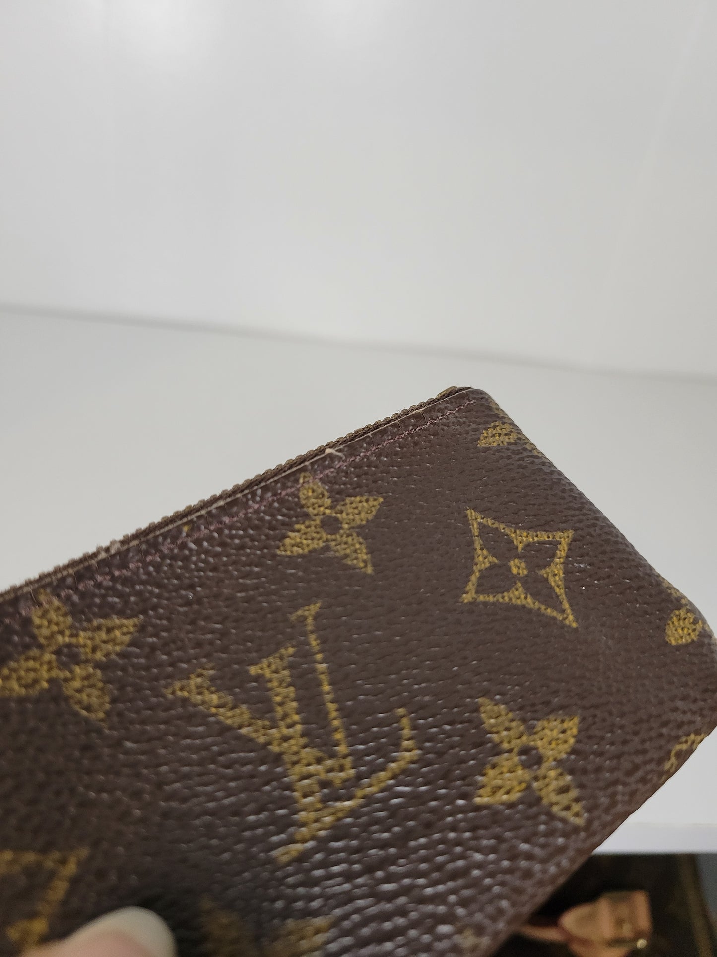 Louis Vuitton Monogram Key Pouch CA0051