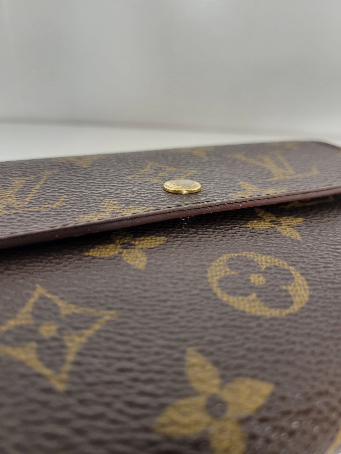 Louis Vuitton Vintage Monogram Etui Papiers SP0040