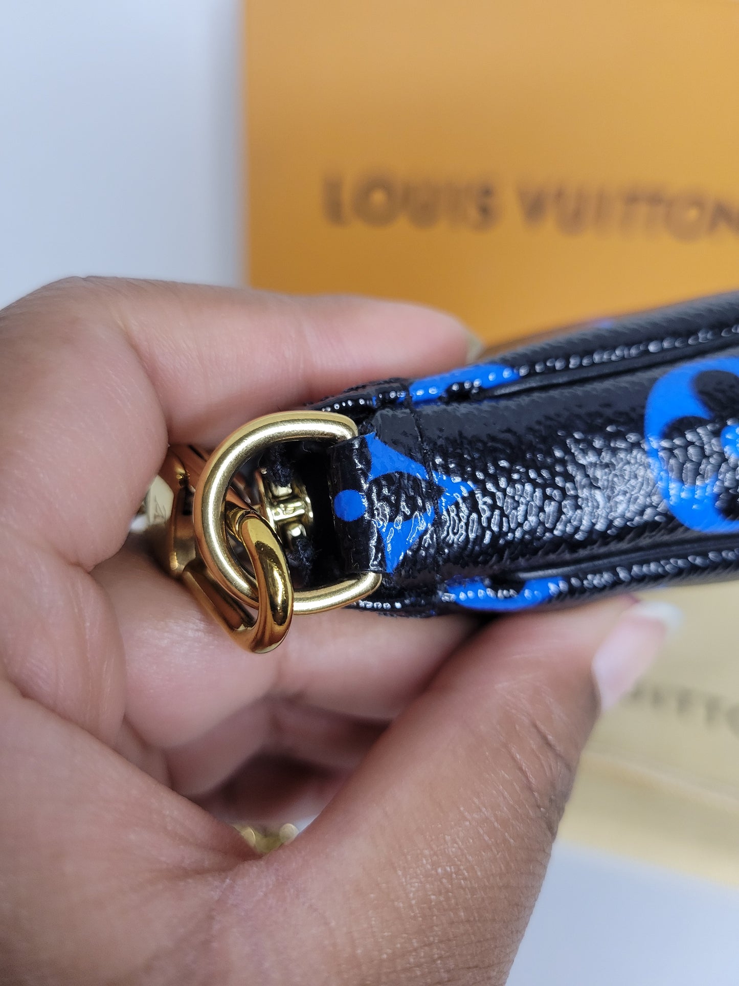 Louis Vuitton Bleu Digital Mini Pochette SF0166