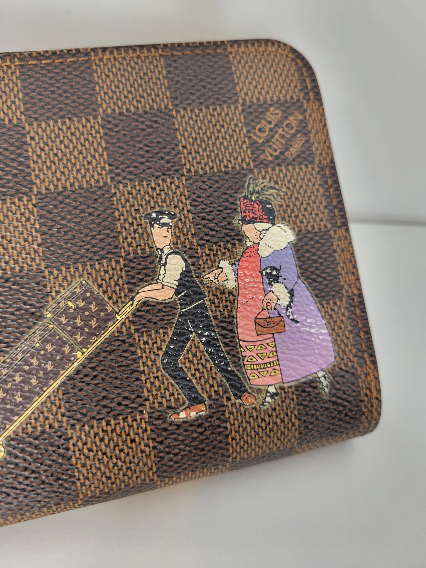 Louis Vuitton Damier Ebene Illustre Zippy Wallet CA3161