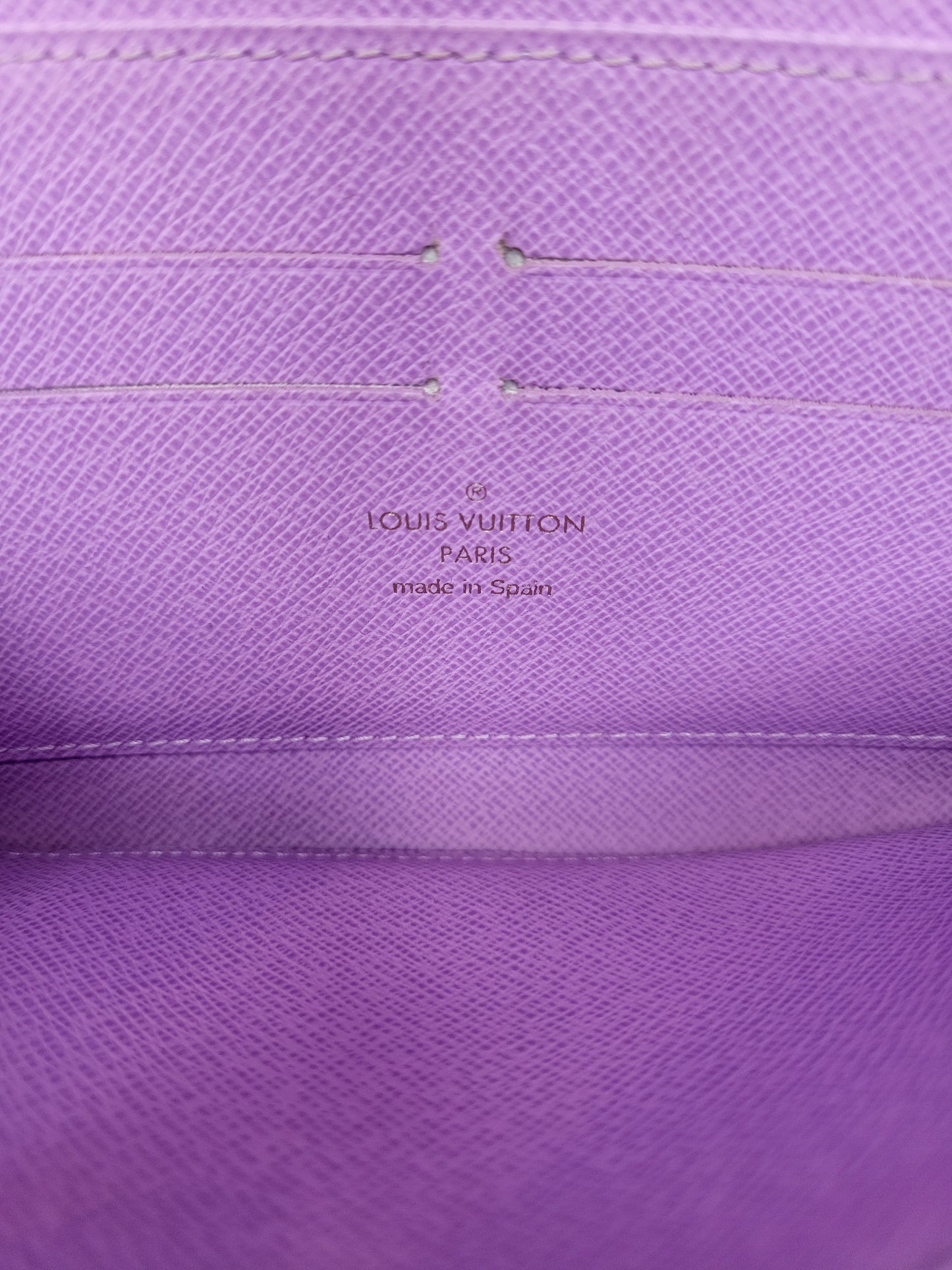 Louis Vuitton Damier Ebene Illustre Zippy Wallet CA3161