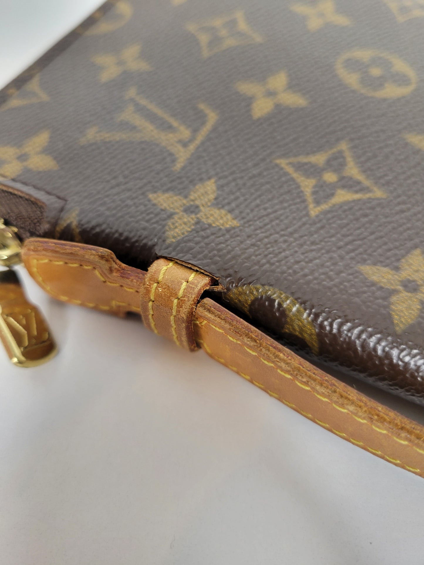 Louis Vuitton Vintage Travel Organizer Wallet MI1907
