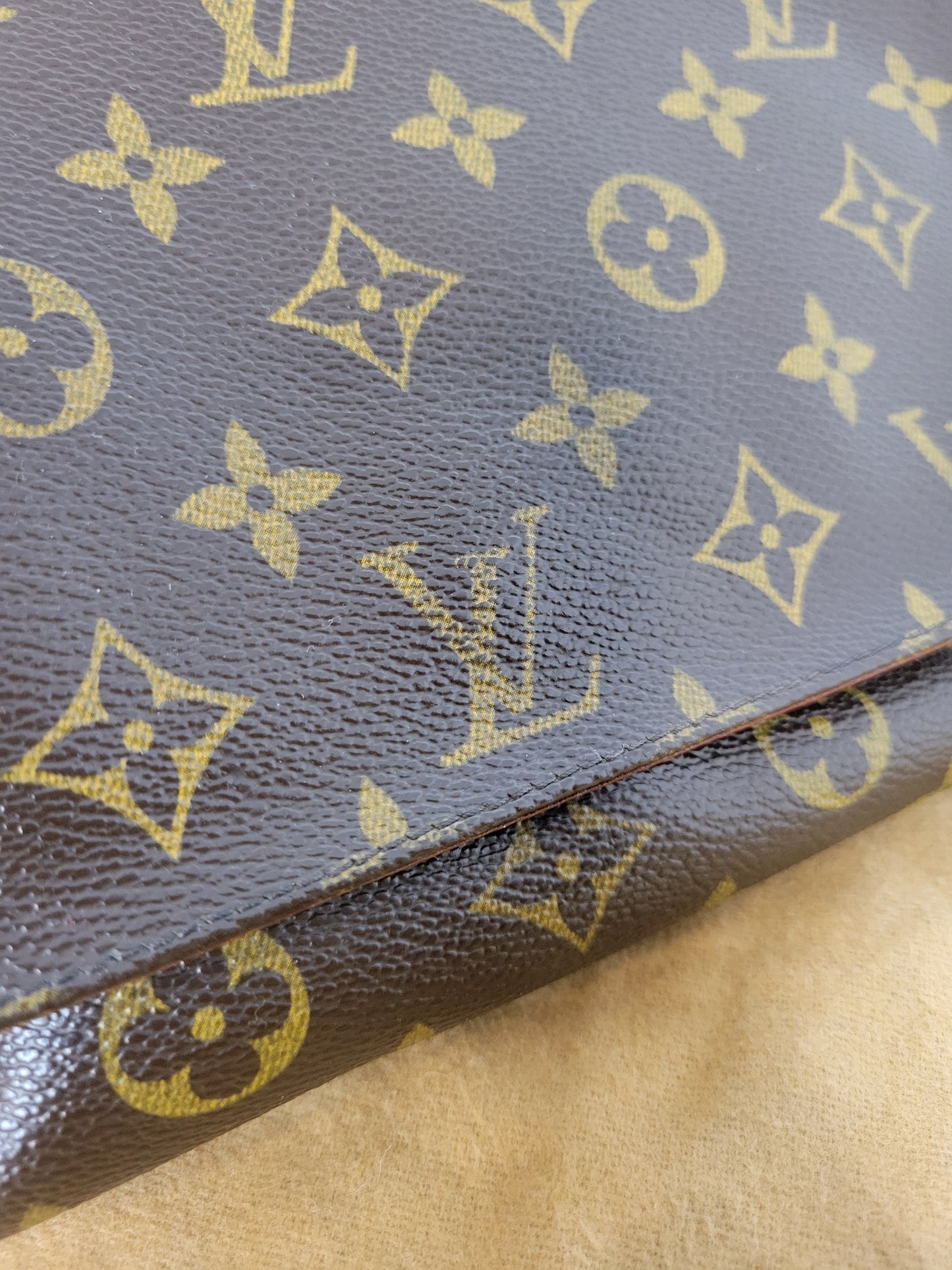 Louis Vuitton Musette Tango SD0033