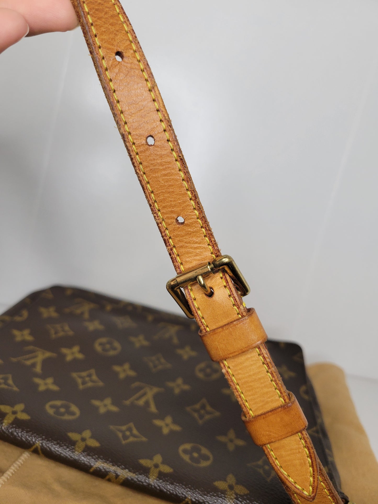 Louis Vuitton Musette Tango SD0033