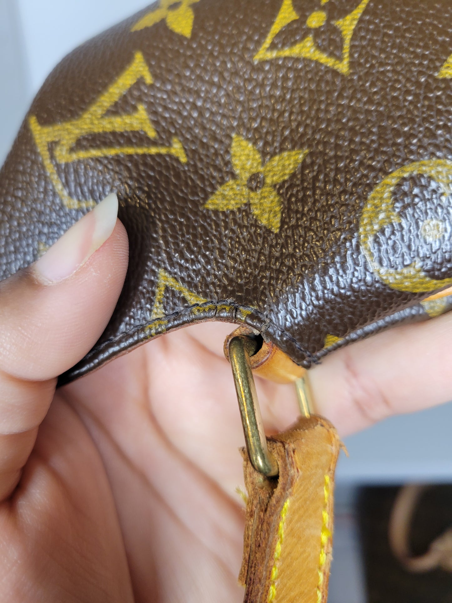 Louis Vuitton Musette Tango SD0033