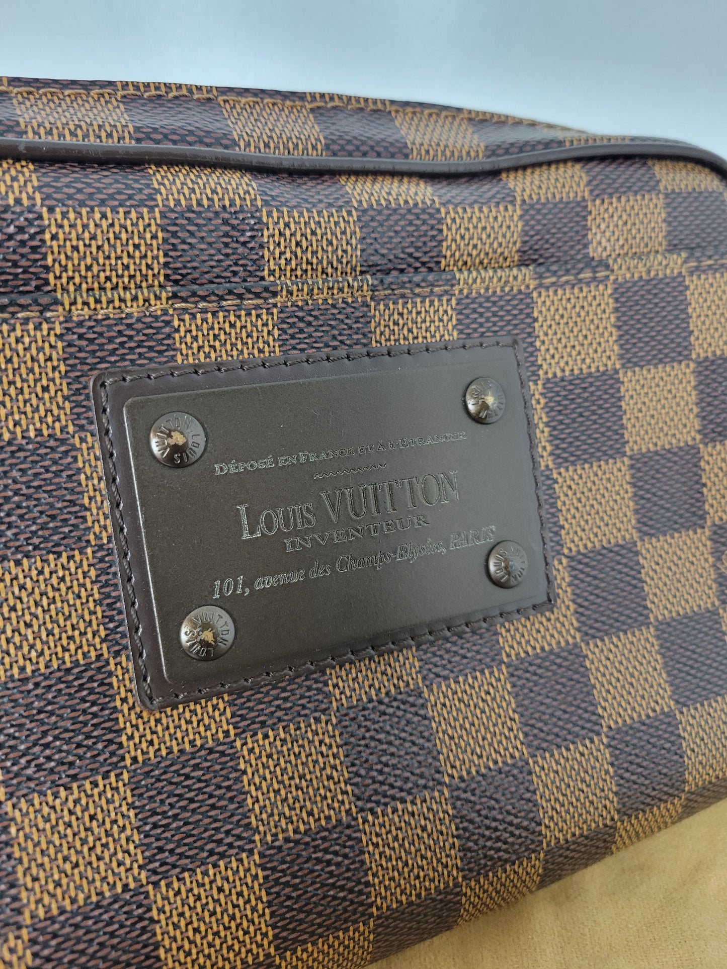 Louis Vuitton Damier Ebene Brooklyn Bumbag CA3162