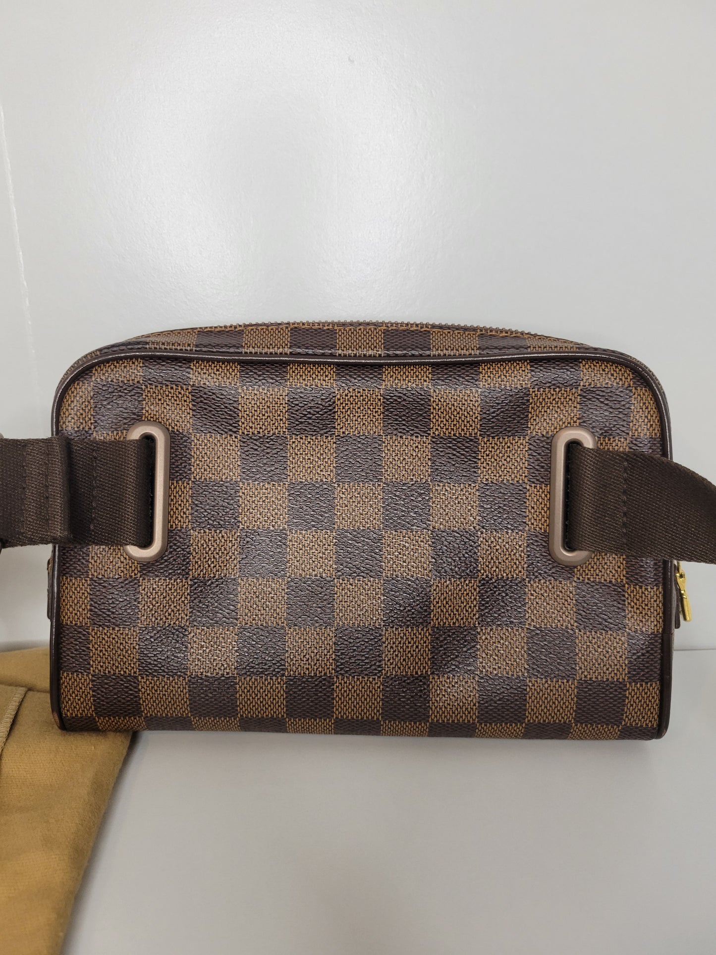 Louis Vuitton Damier Ebene Brooklyn Bumbag CA3162