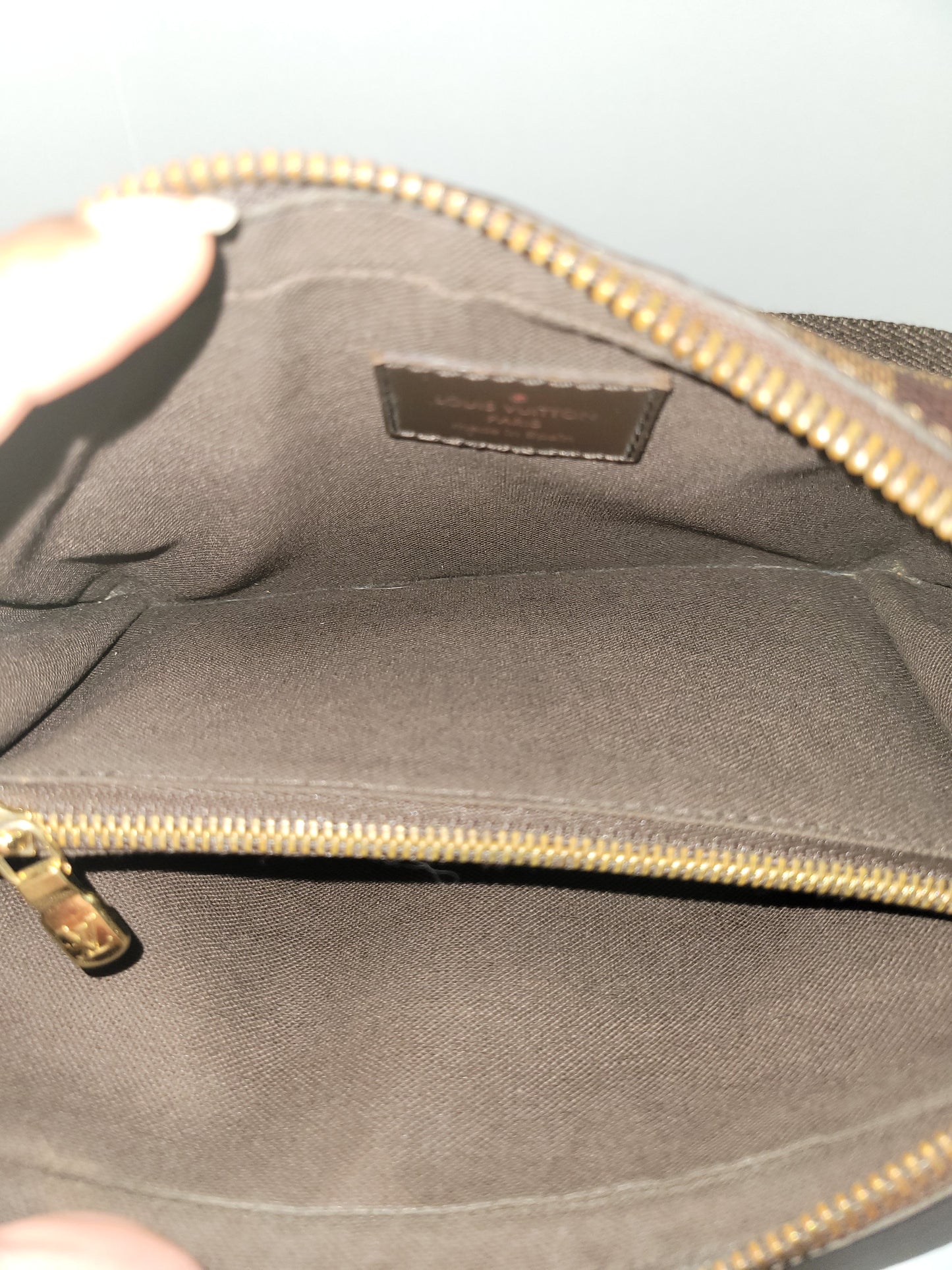 Louis Vuitton Damier Ebene Brooklyn Bumbag CA3162