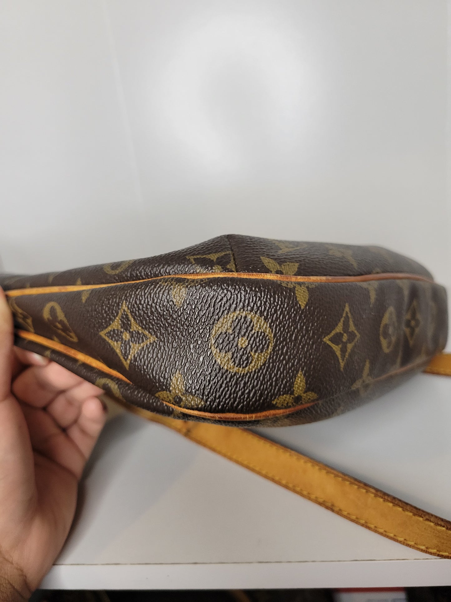 Louis Vuitton Monogram Odeon PM CA0059