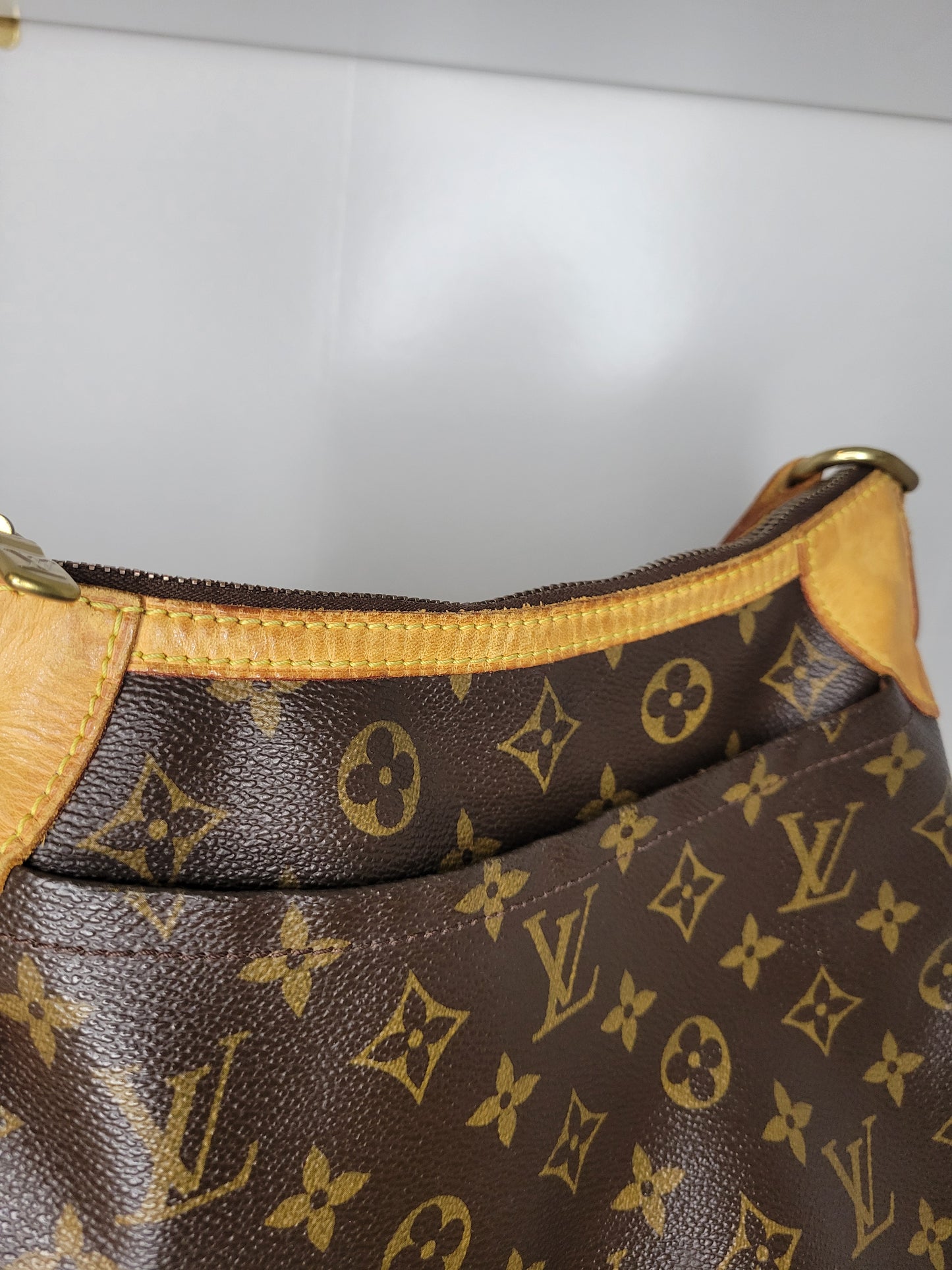 Louis Vuitton Monogram Odeon PM CA0059