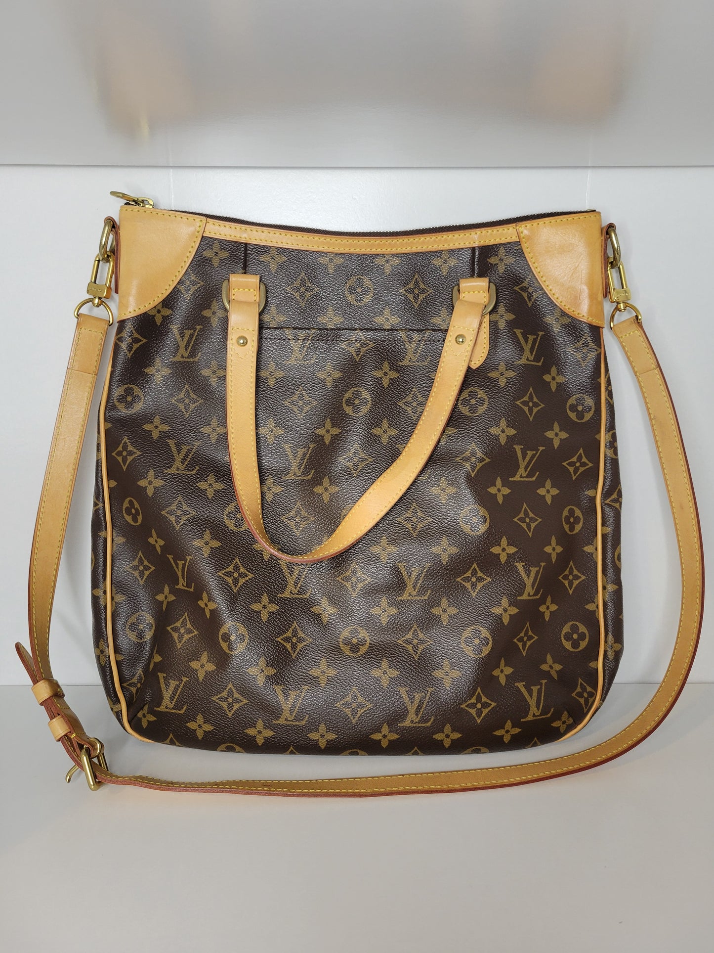 Louis Vuitton Monogram Odeon GM DU1029