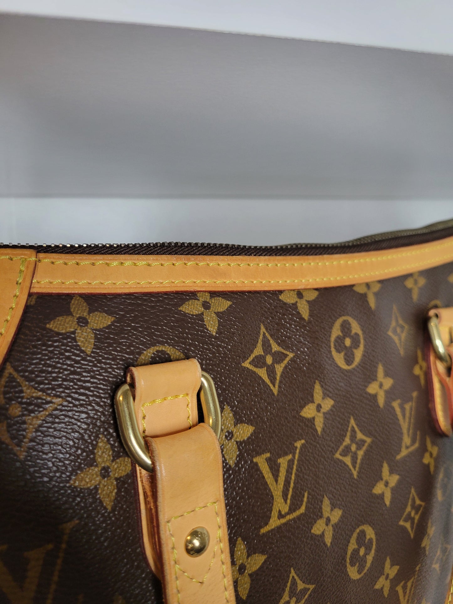 Louis Vuitton Monogram Odeon GM DU1029