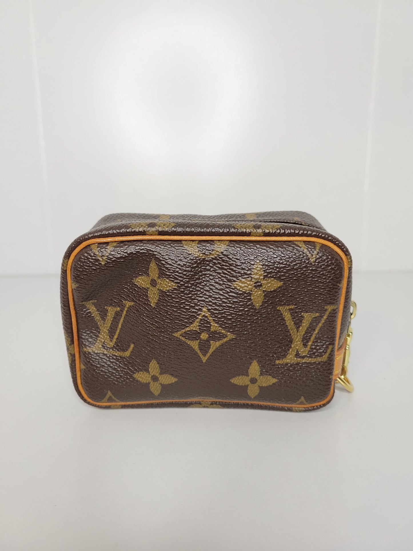 Louis Vuitton Monogram Wapity Clutch FL0095