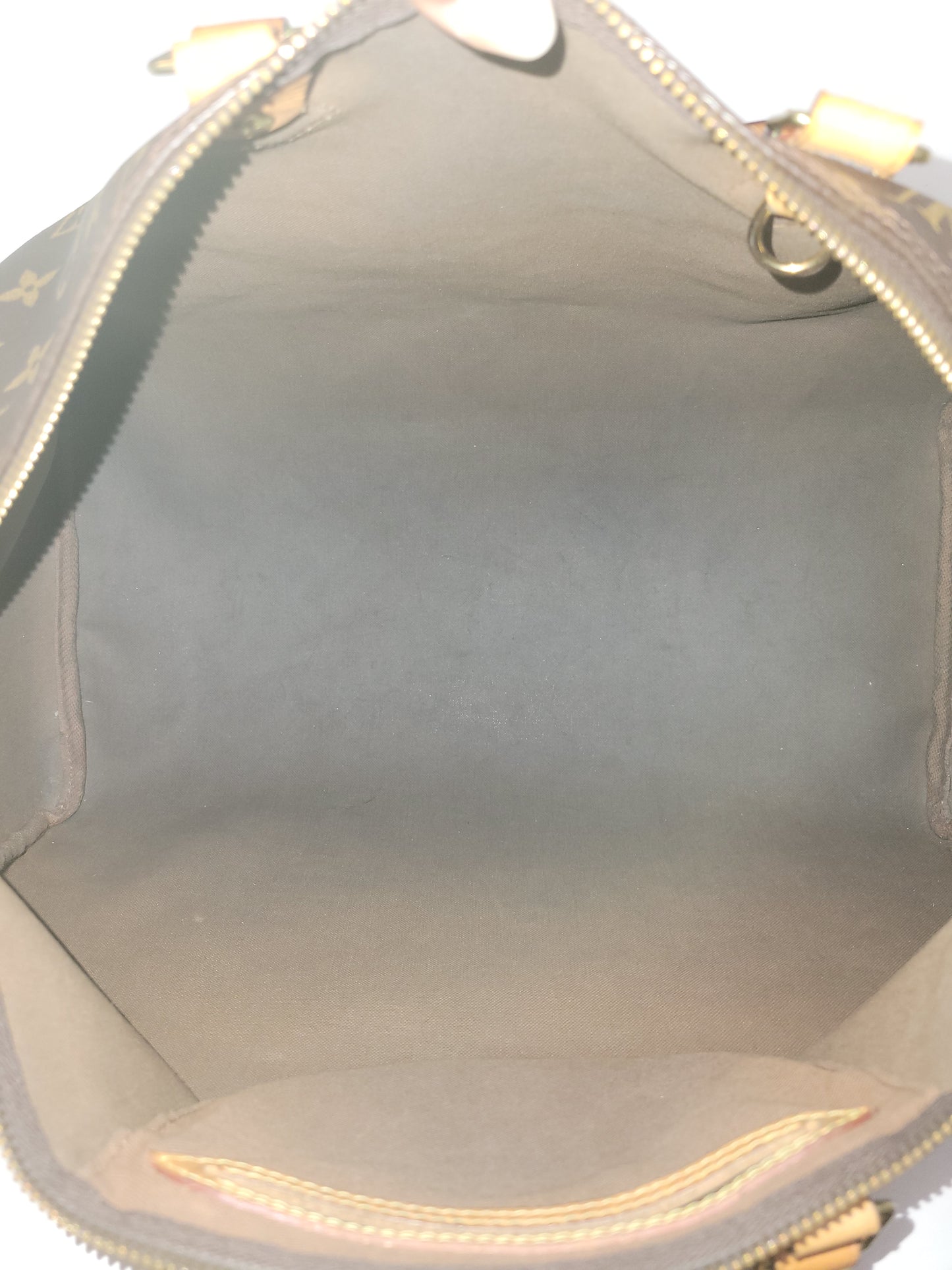 Louis Vuitton Monogram Speedy 40 DU3195