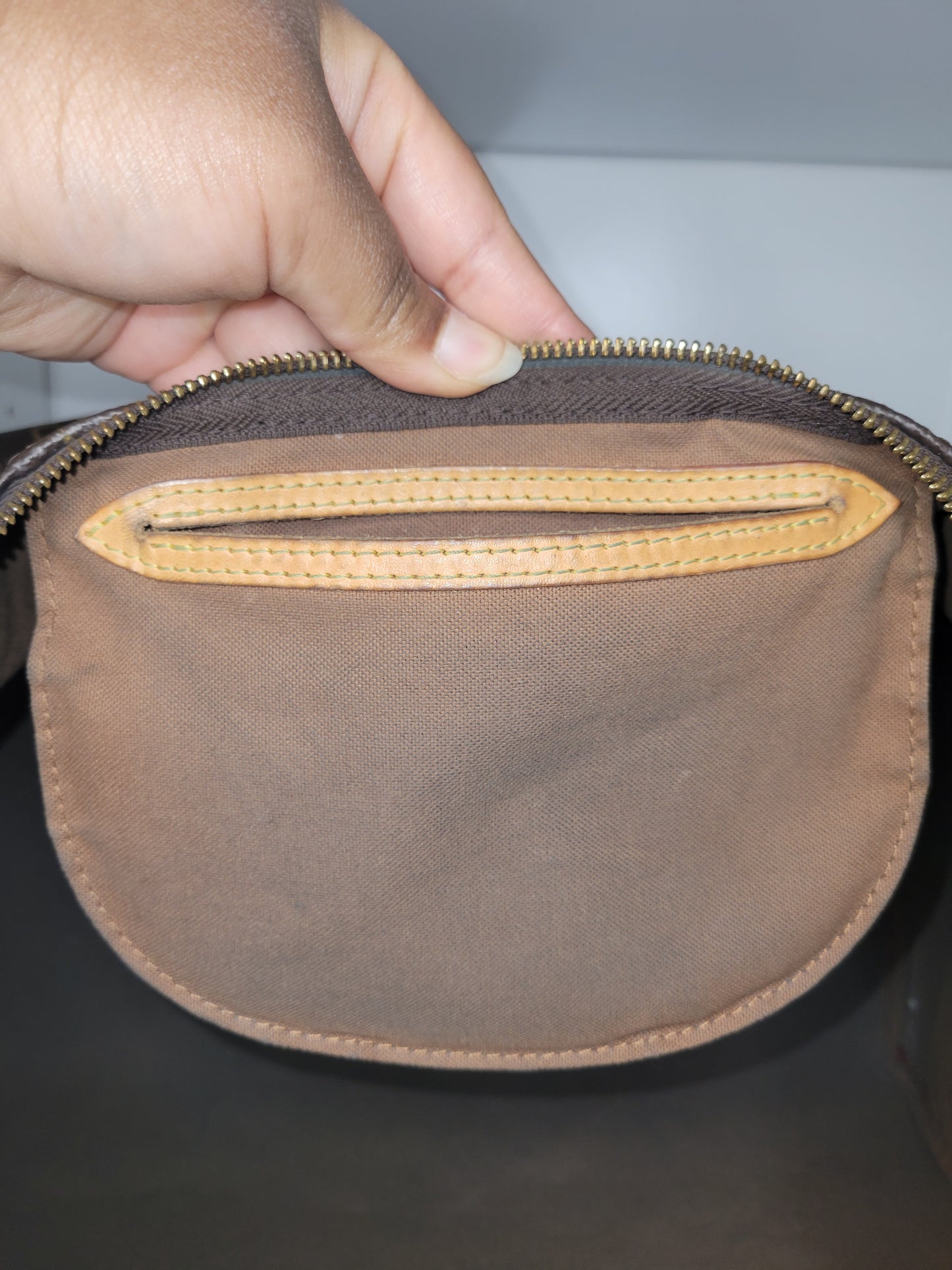 Louis Vuitton Monogram Speedy 40 DU3195