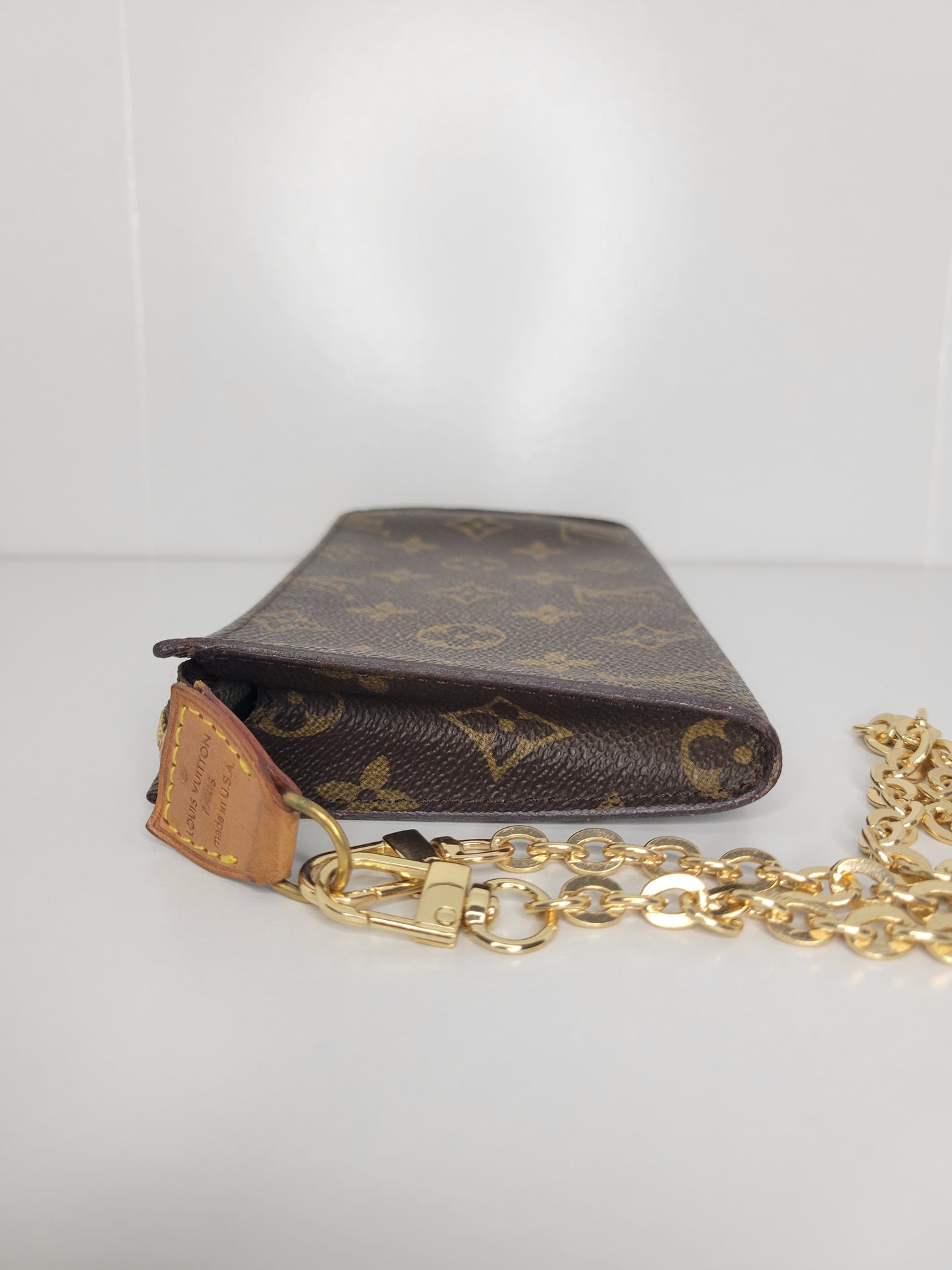 Louis Vuitton Vintage Bucket Pouch GM SD1907 (Re-lined)