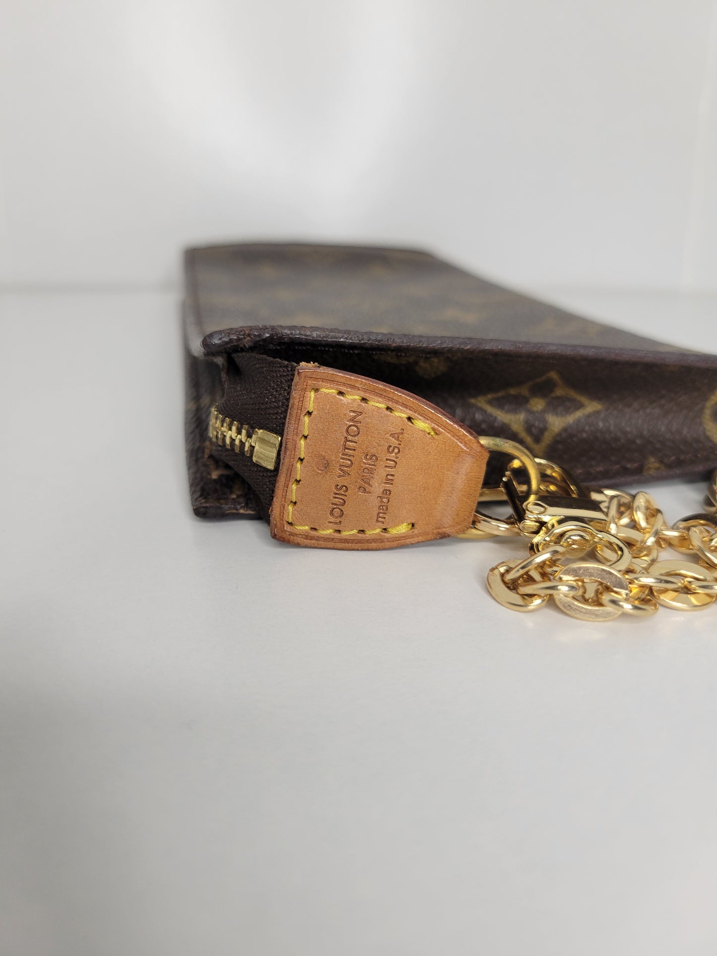 Louis Vuitton Vintage Bucket Pouch GM SD1907 (Re-lined)