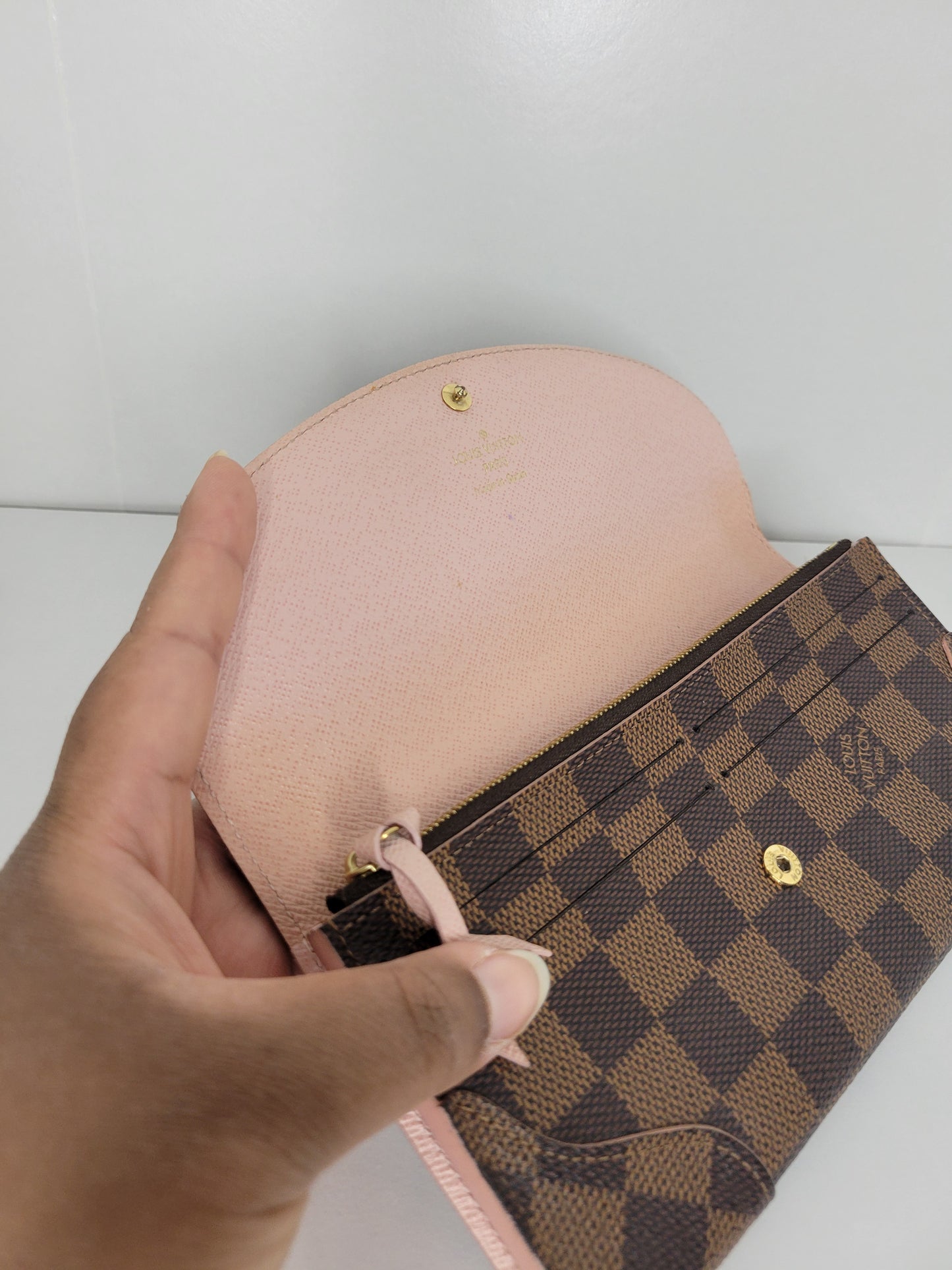 Louis Vuitton Pink Caissa Wallet CA4166