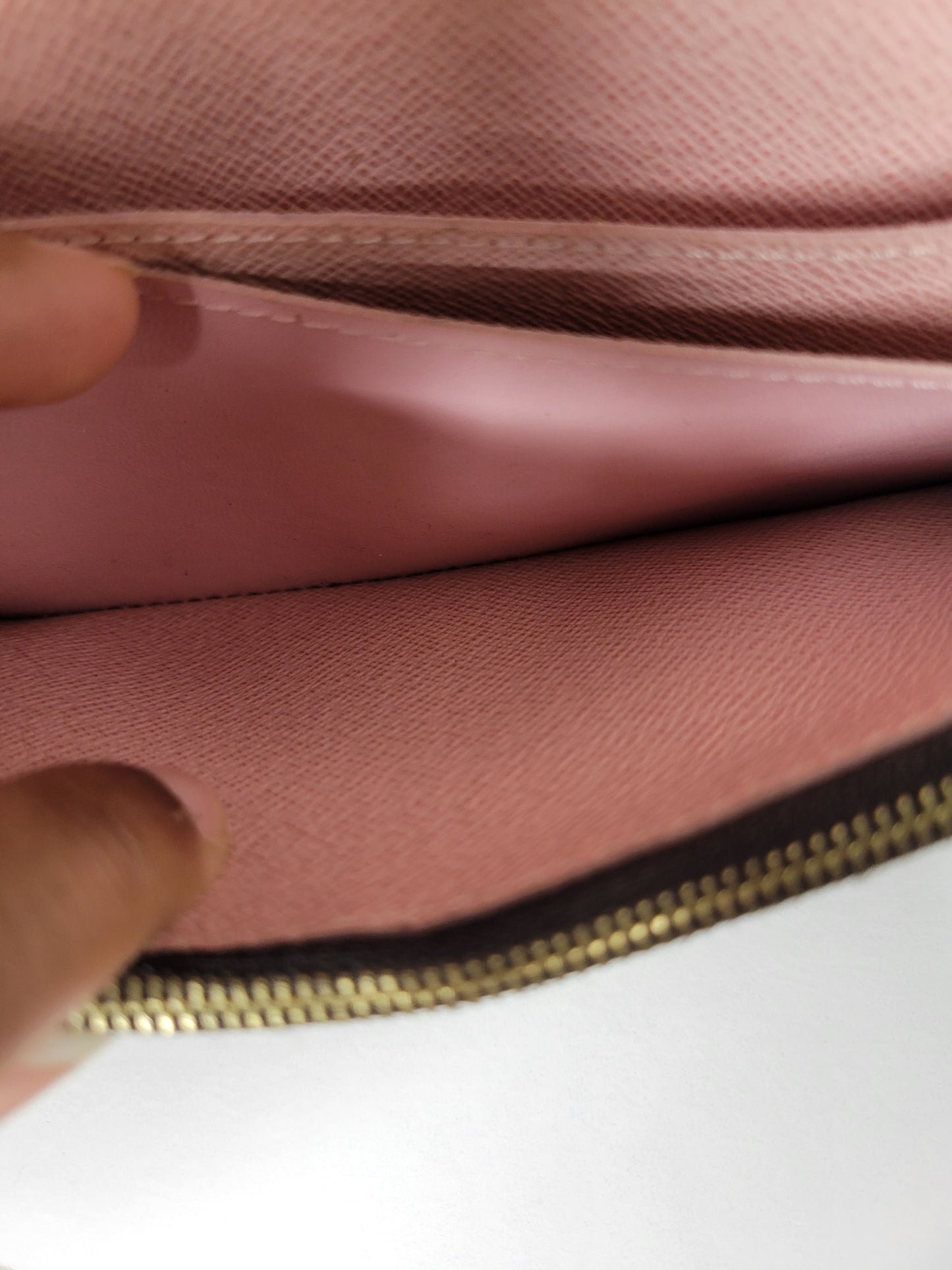 Louis Vuitton Pink Caissa Wallet CA4166