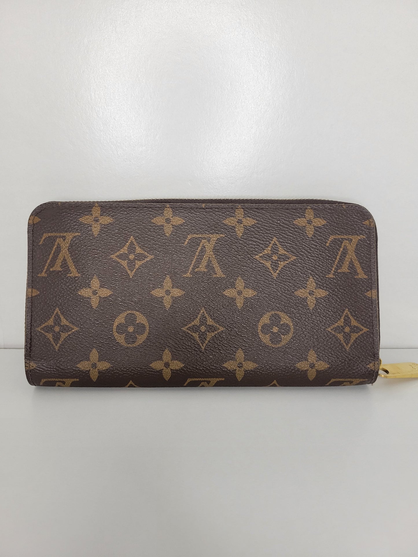 Louis Vuitton Monogram Zippy Wallet NM 💾