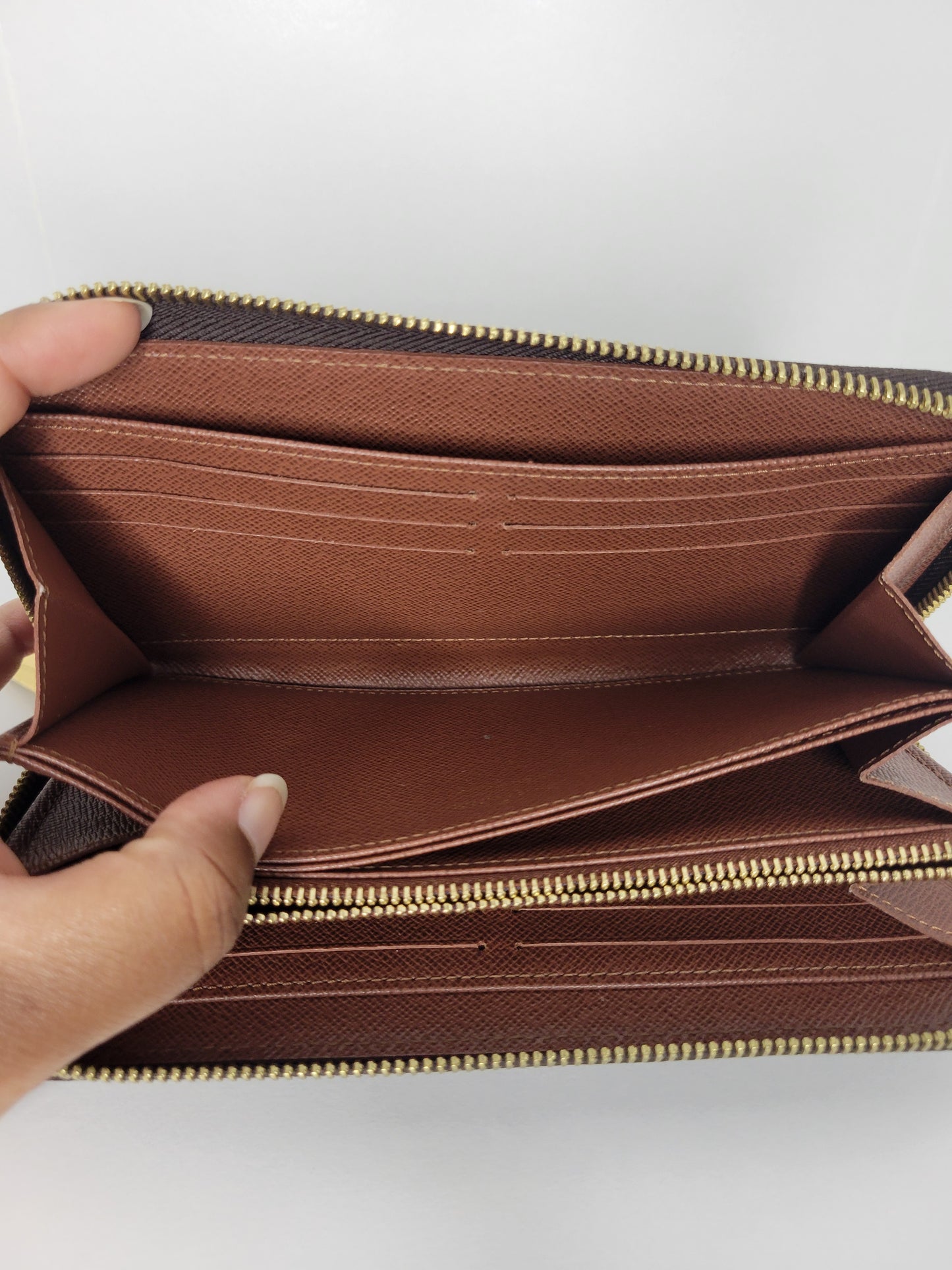 Louis Vuitton Monogram Zippy Wallet NM 💾