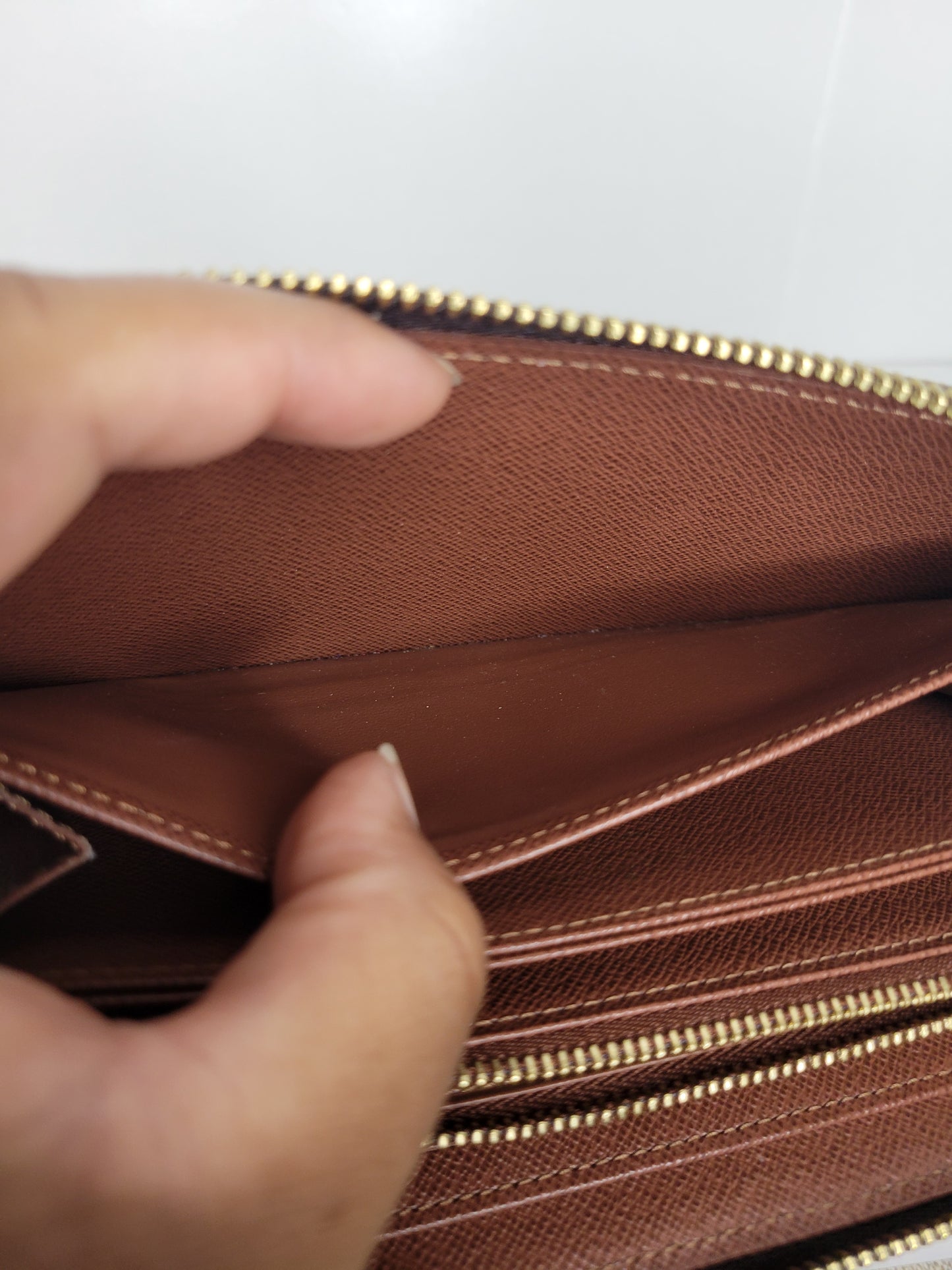 Louis Vuitton Monogram Zippy Wallet NM 💾