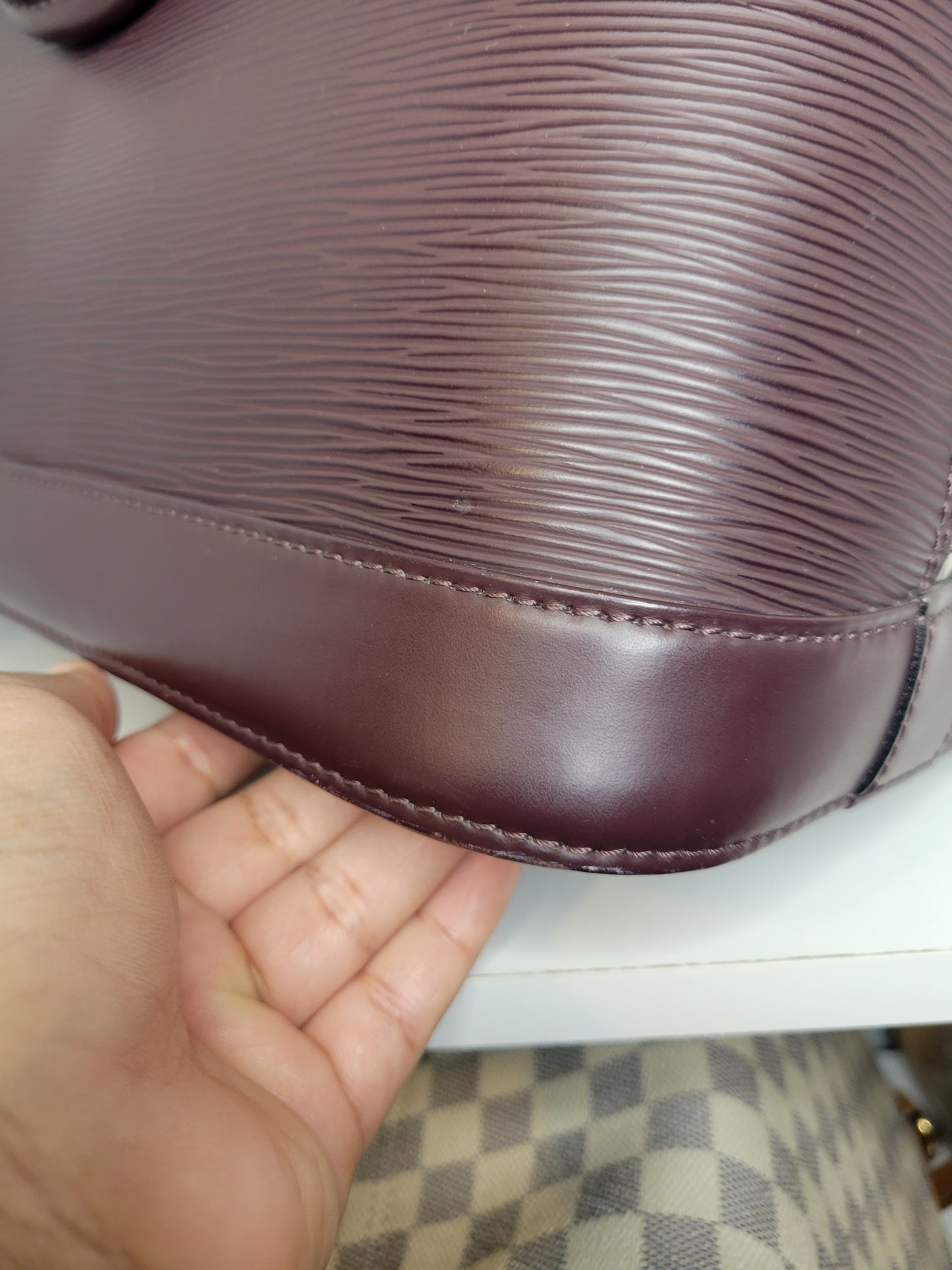 Louis Vuitton Quetsche Purple Epi Alma PM SD1144