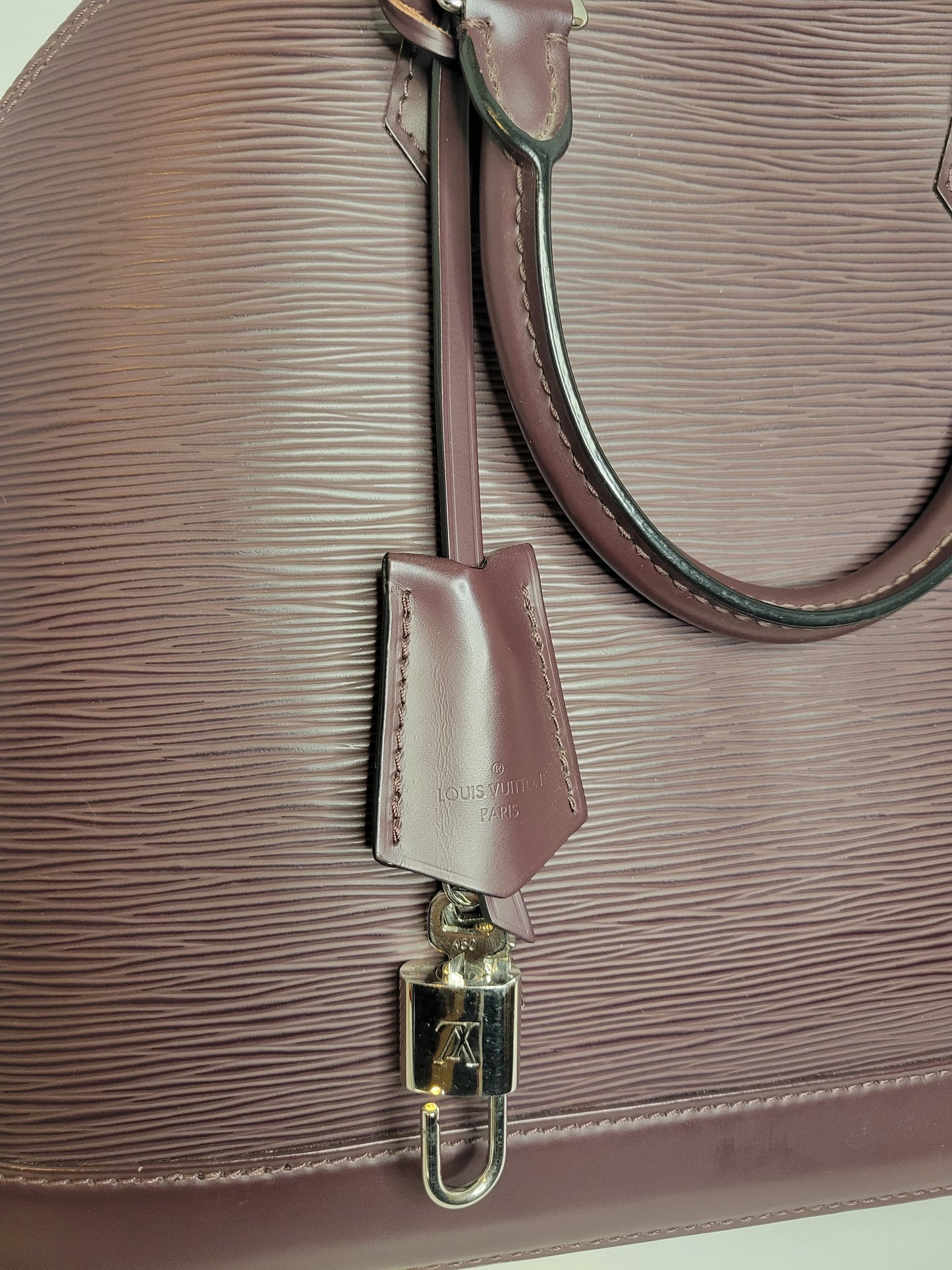 Louis Vuitton Quetsche Purple Epi Alma PM SD1144