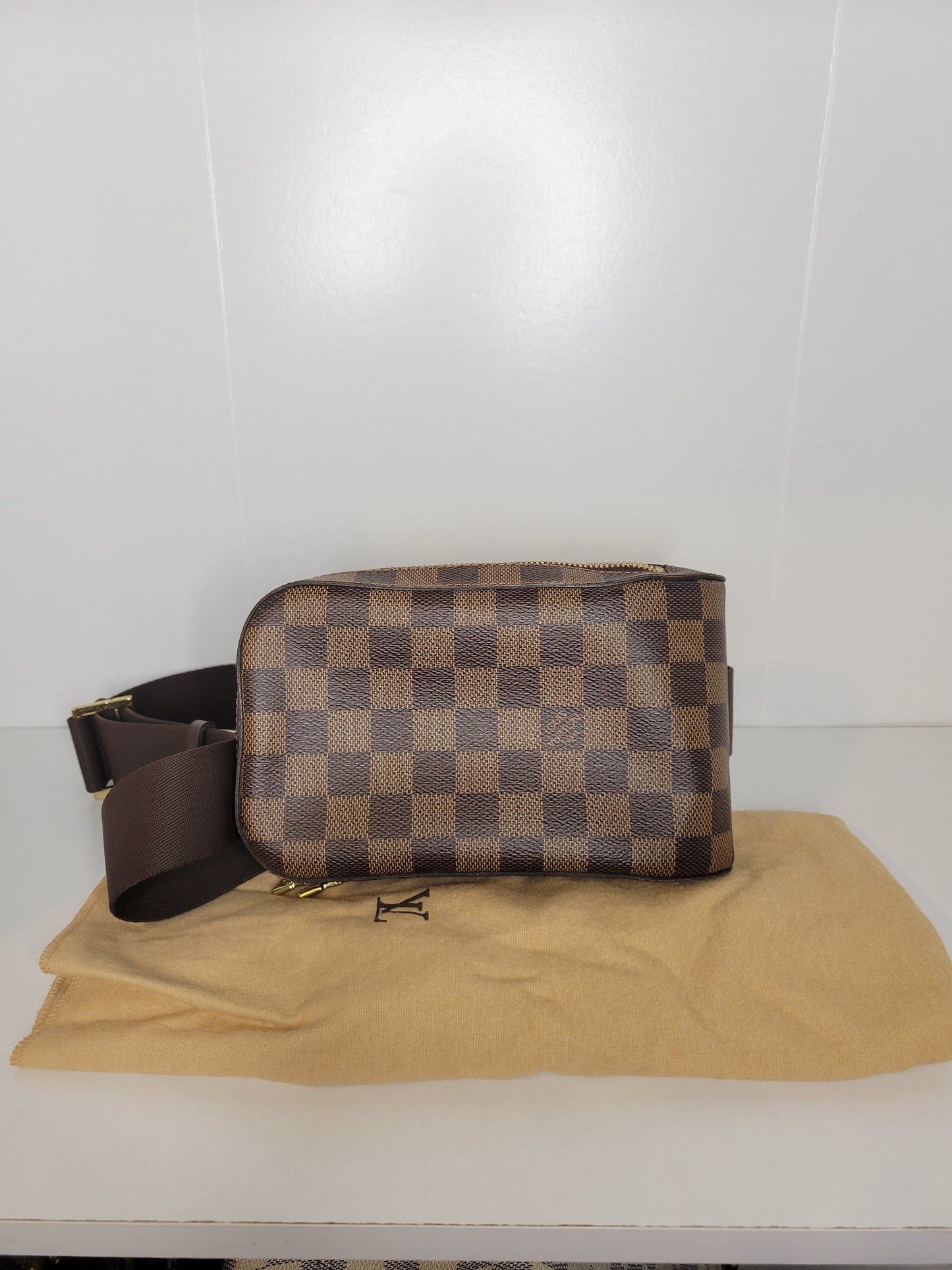 Louis Vuitton Damier Ebene Geronimos Bumbag CA0045