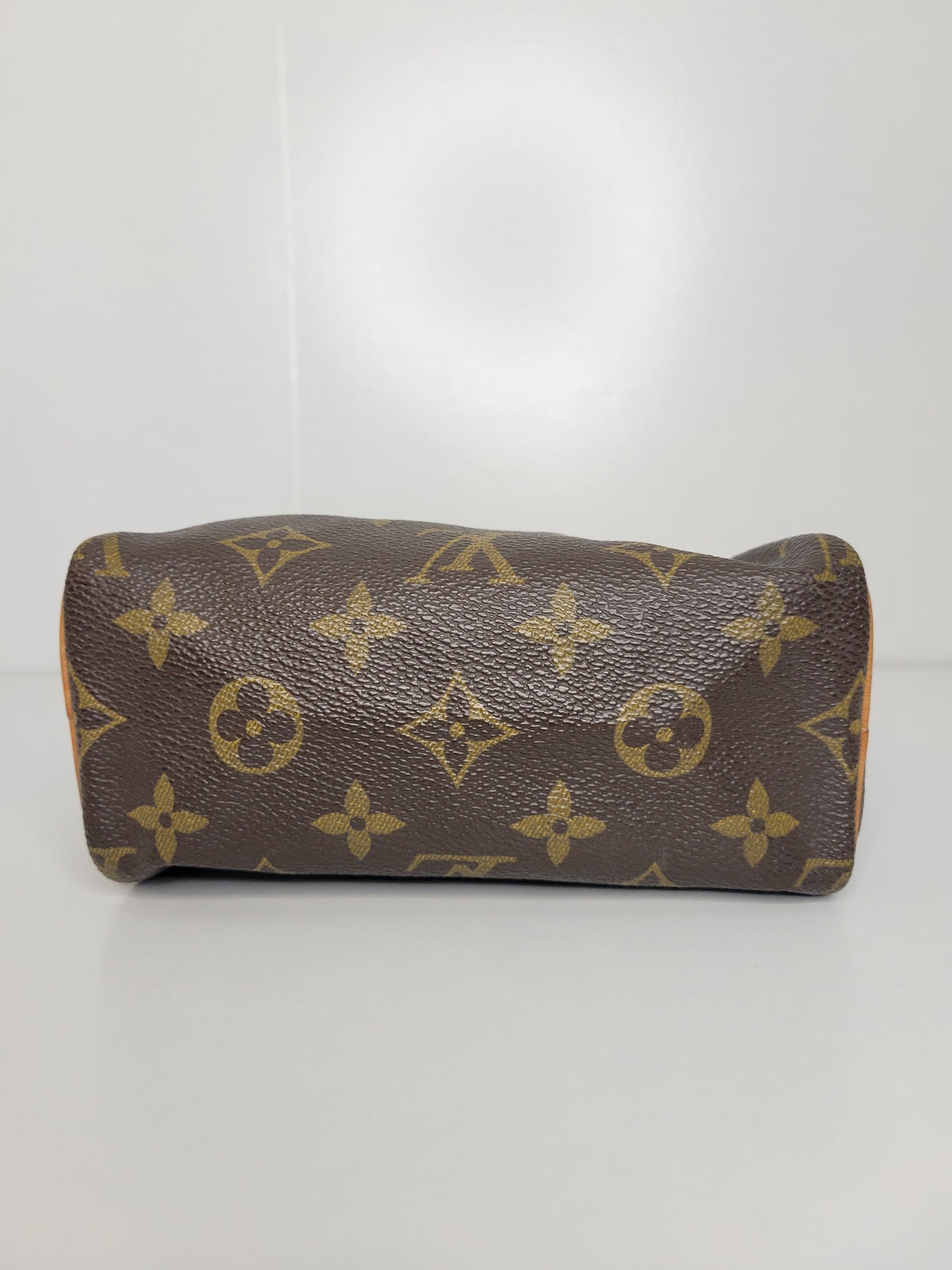 Louis Vuitton Monogram Mini Speedy w / Strap
