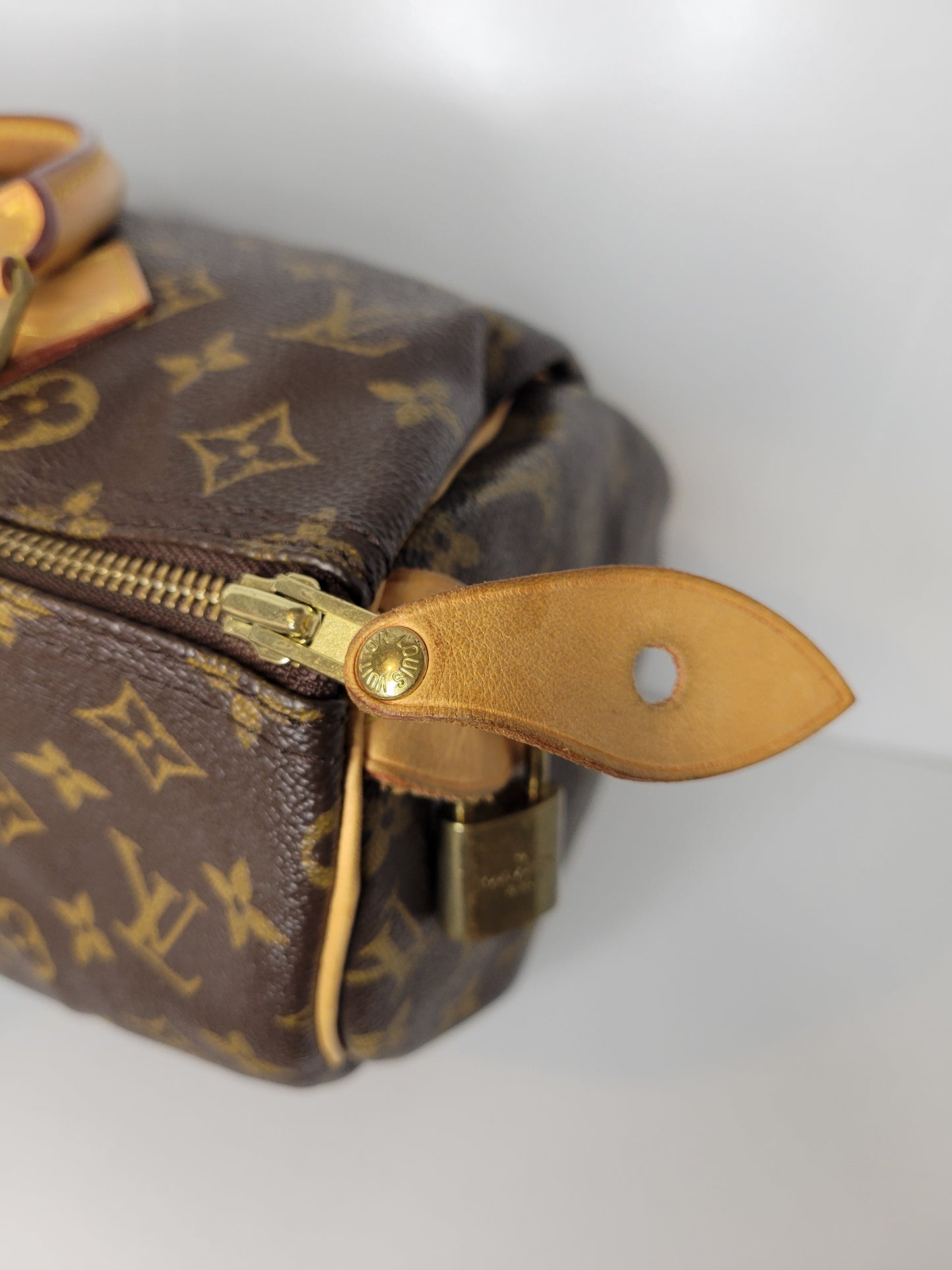 Louis Vuitton Monogram Speedy 30 SD4183