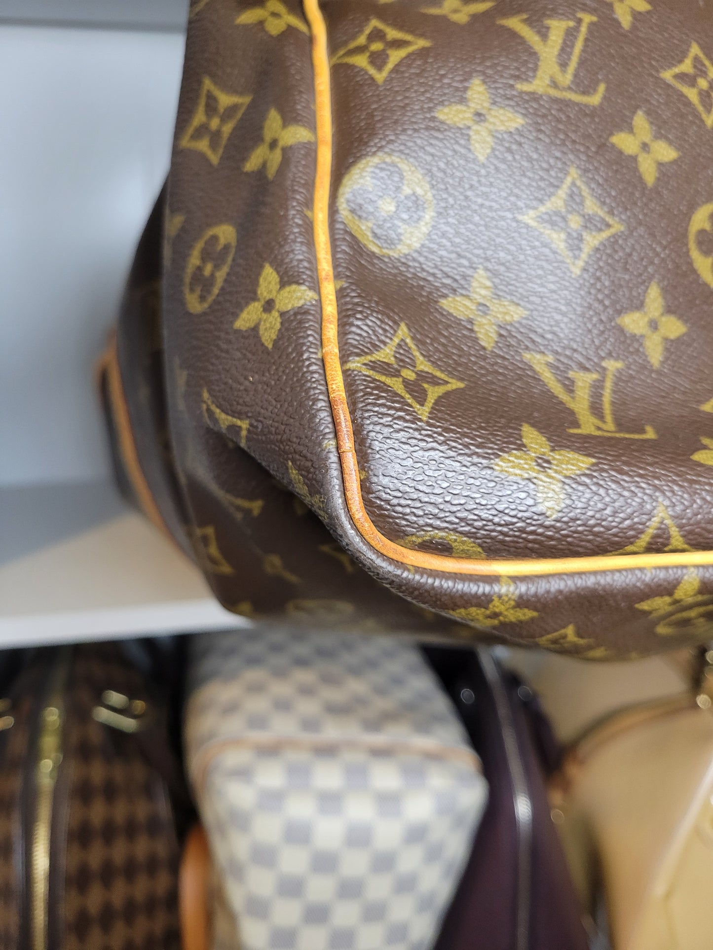 Louis Vuitton Monogram Keepall 60 MI0911