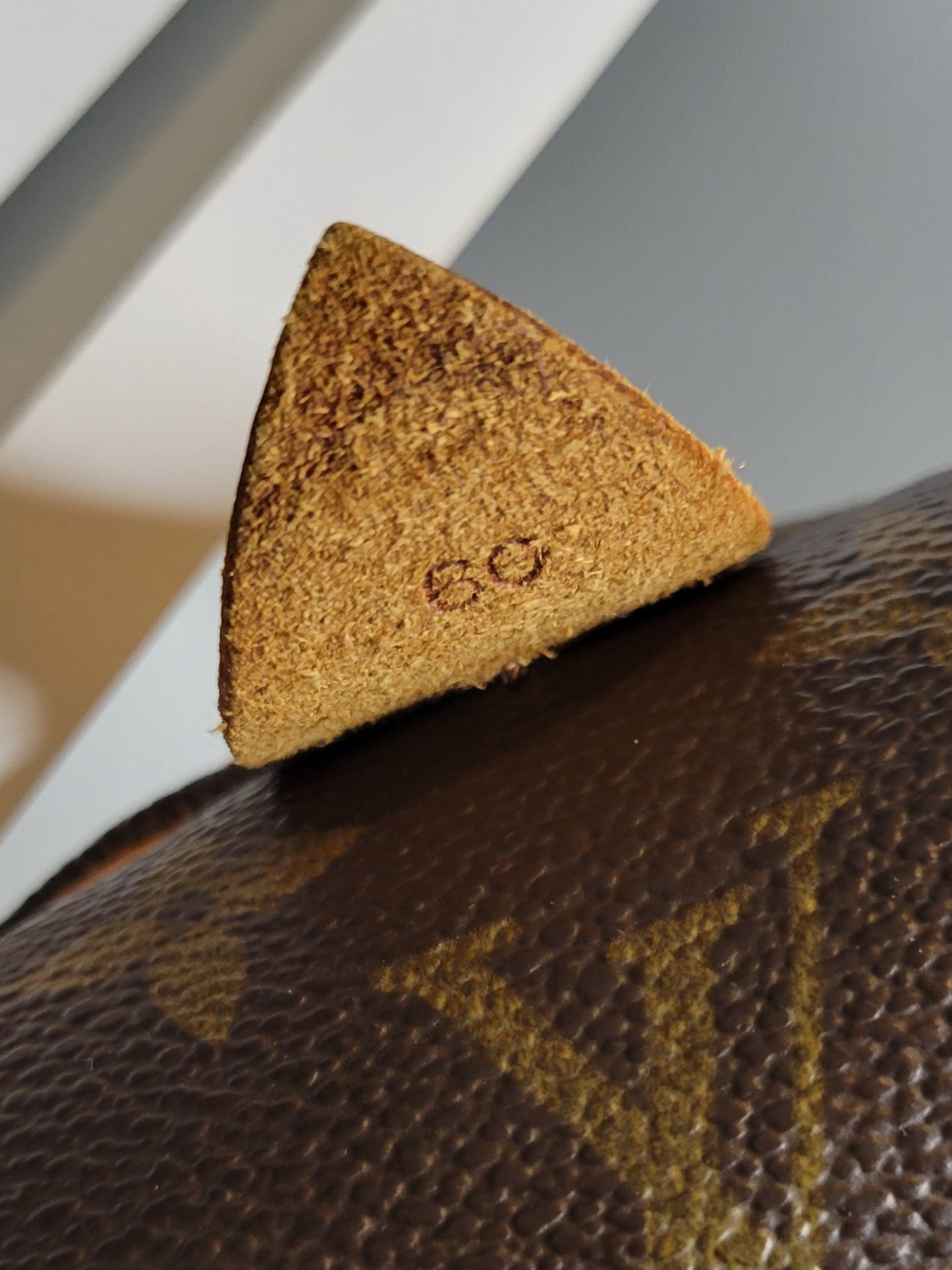 Louis Vuitton Monogram Keepall 60 MI0911