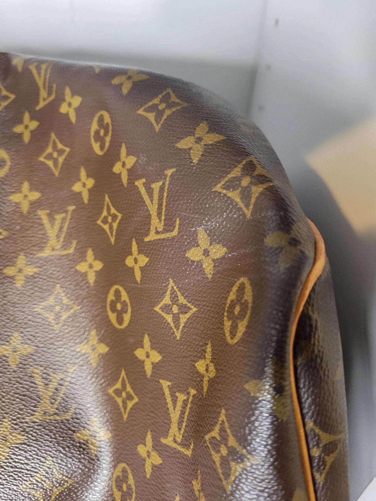Louis Vuitton Monogram Keepall 60 MI0911