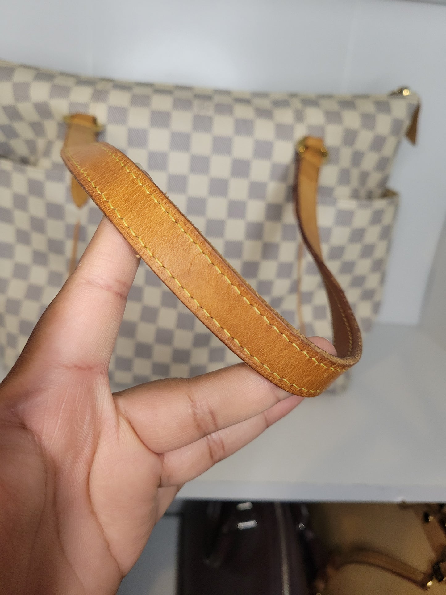 Louis Vuitton Damier Azur Totally MM SD4152