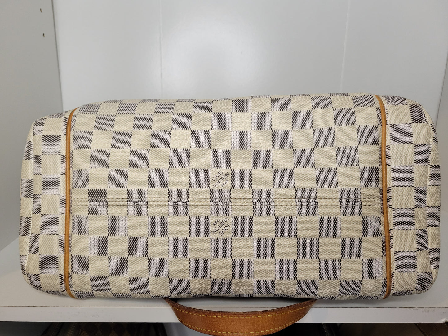 Louis Vuitton Damier Azur Totally MM SD4152