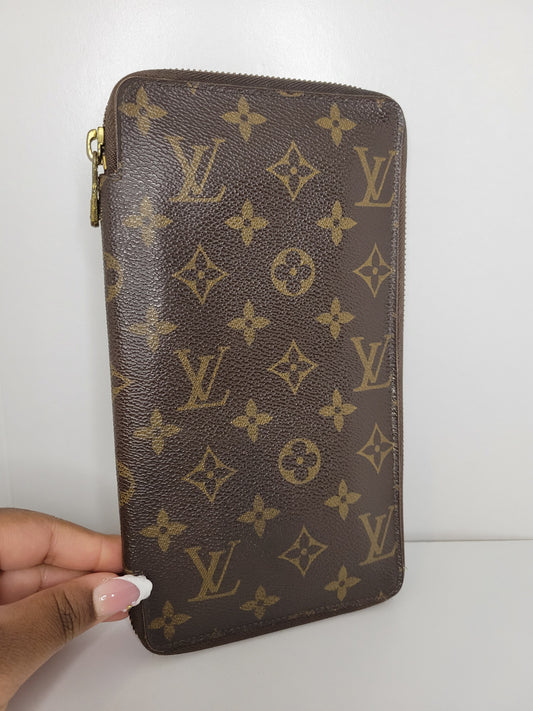 Louis Vuitton Vintage Travel Organizer Wallet MI1903