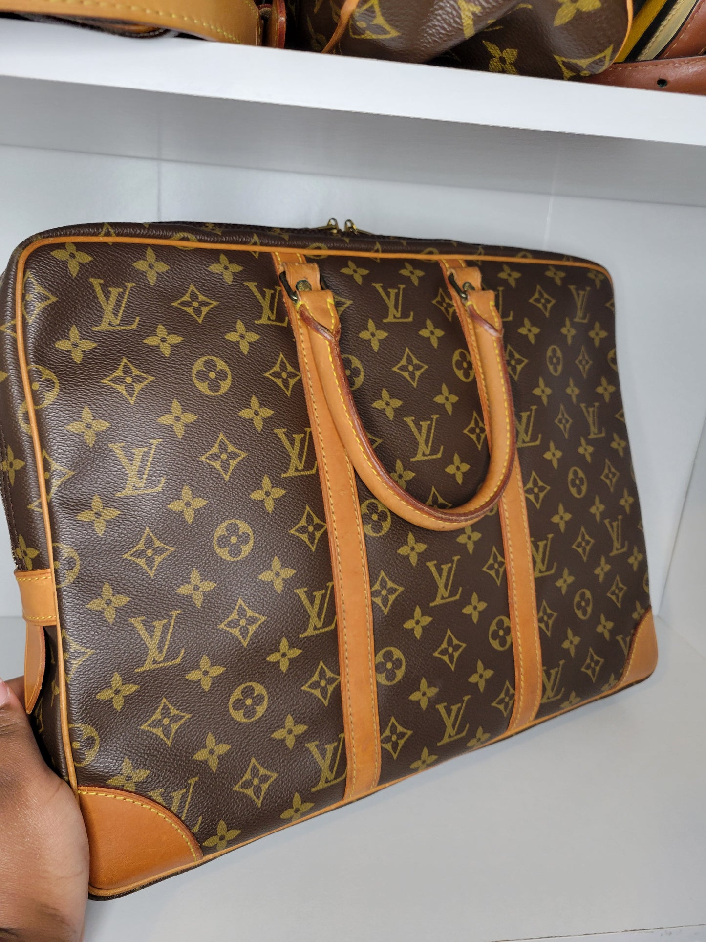 Louis Vuitton Porte Documents Voyage Business Handbag 8907 VI