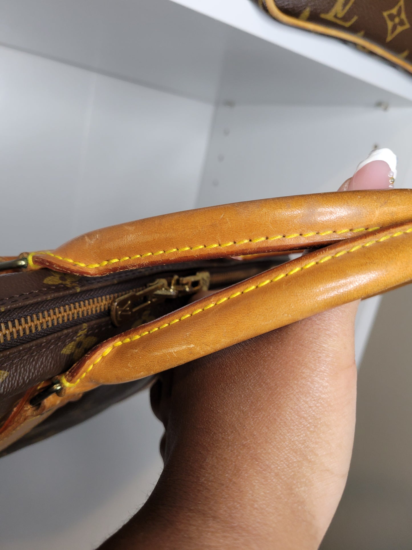 Louis Vuitton Porte Documents Voyage Business Handbag 8907 VI