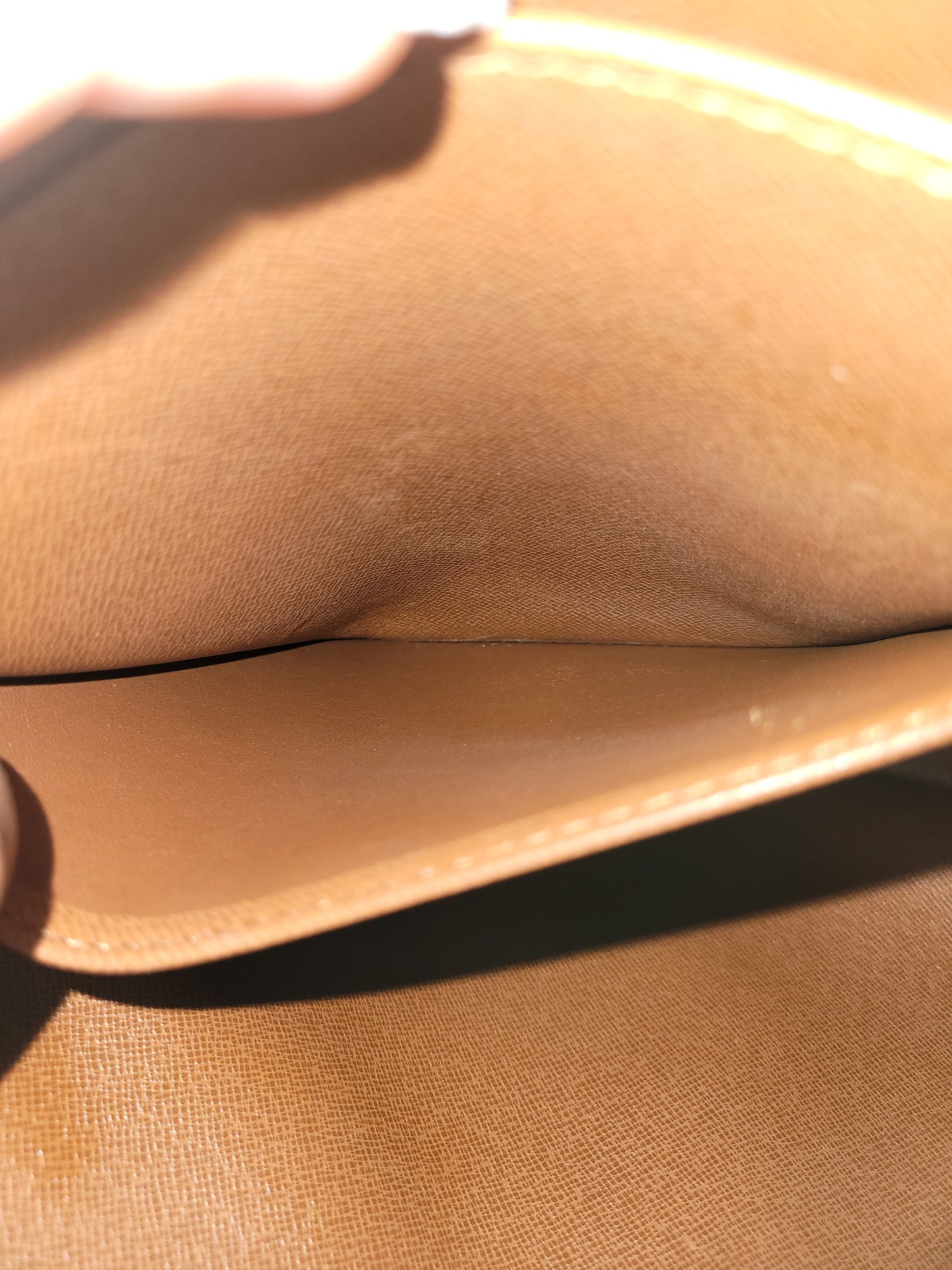 Louis Vuitton Porte Documents Voyage Business Handbag 8907 VI