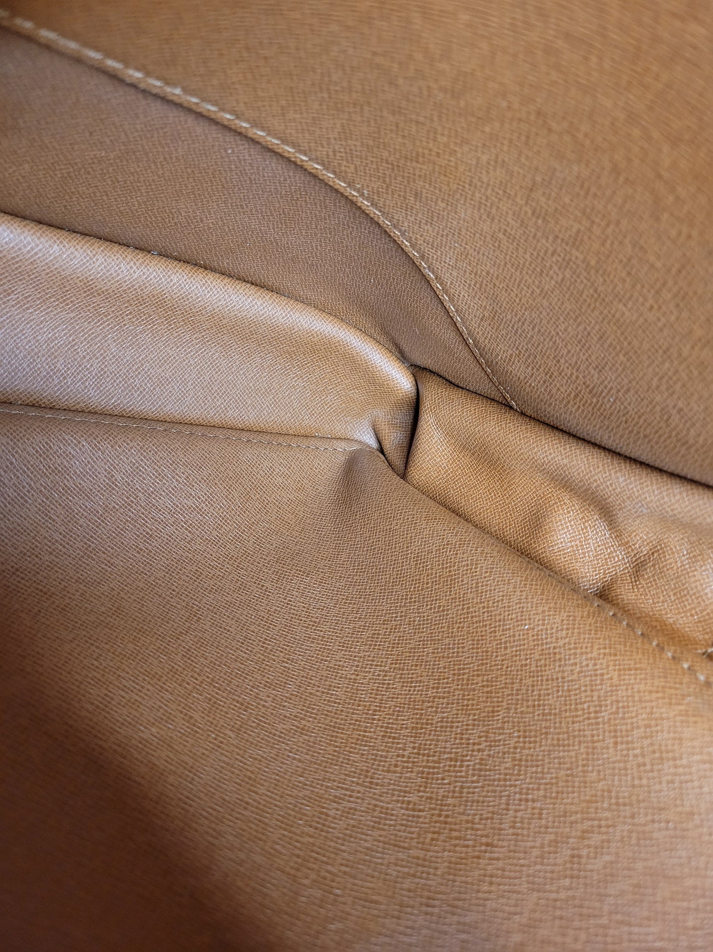 Louis Vuitton Porte Documents Voyage Business Handbag 8907 VI