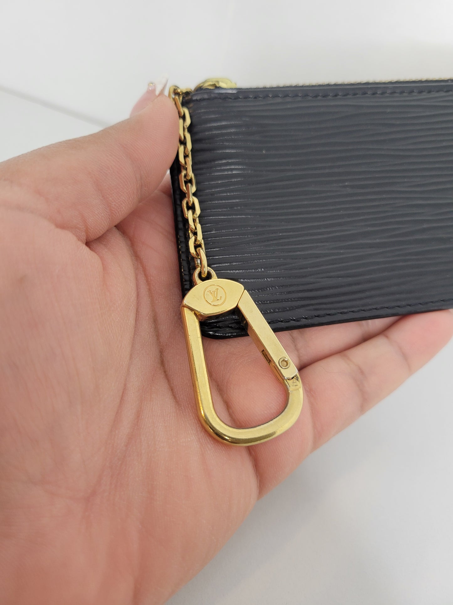 Louis Vuitton Vintage Black Epi Key Pouch CA0073