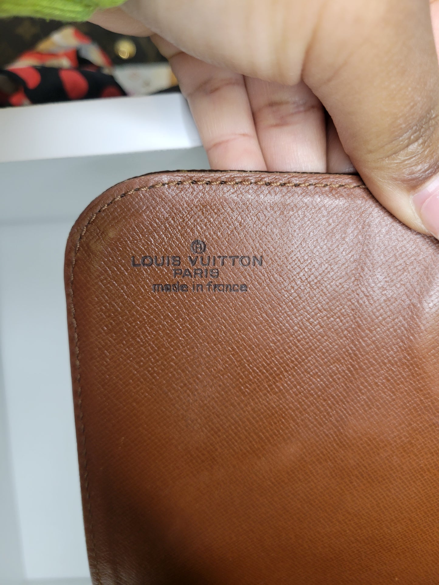 Louis Vuitton Vintage Cartouchiere MM 864 SL