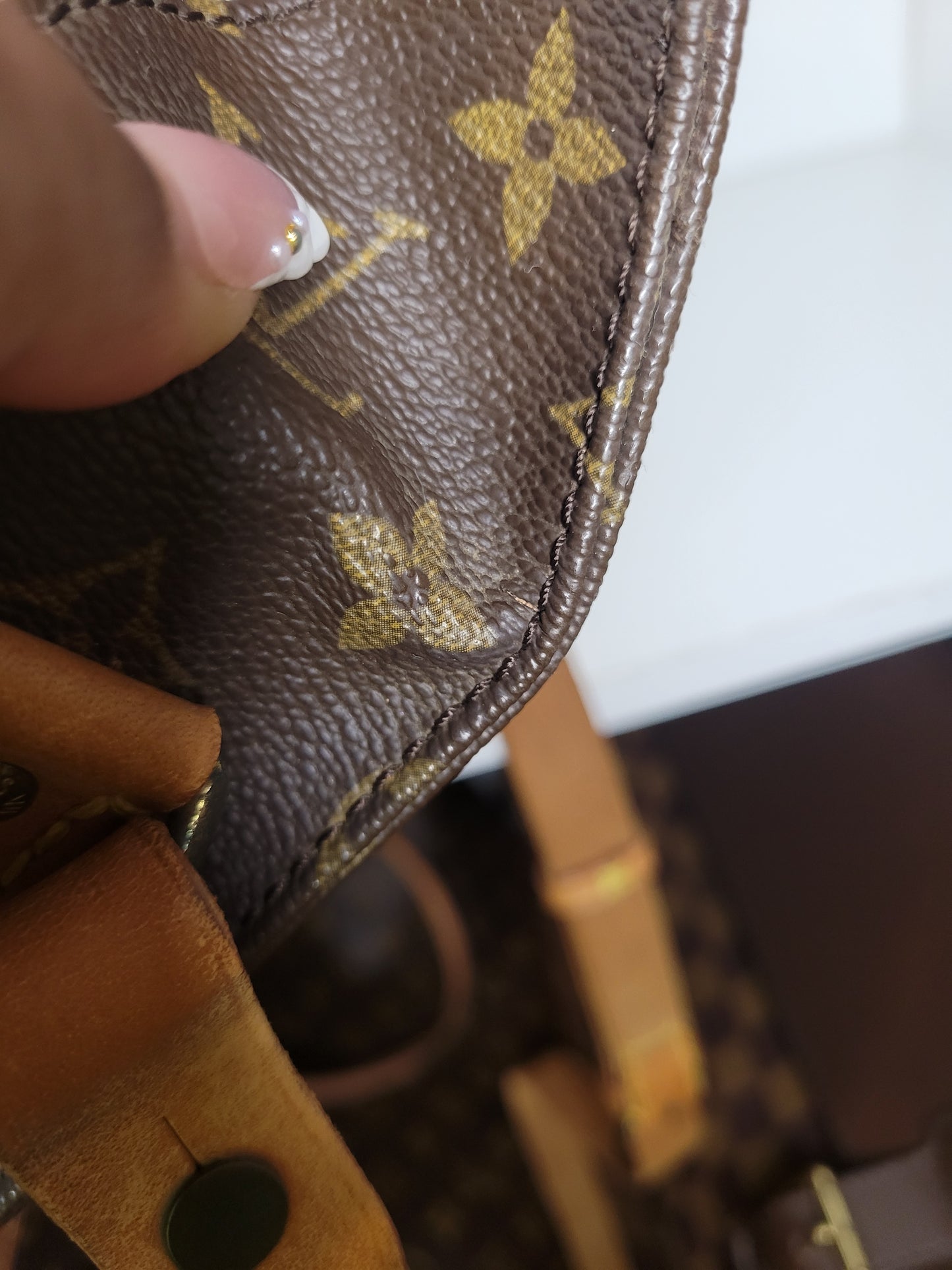 Louis Vuitton Vintage Cartouchiere MM 864 SL