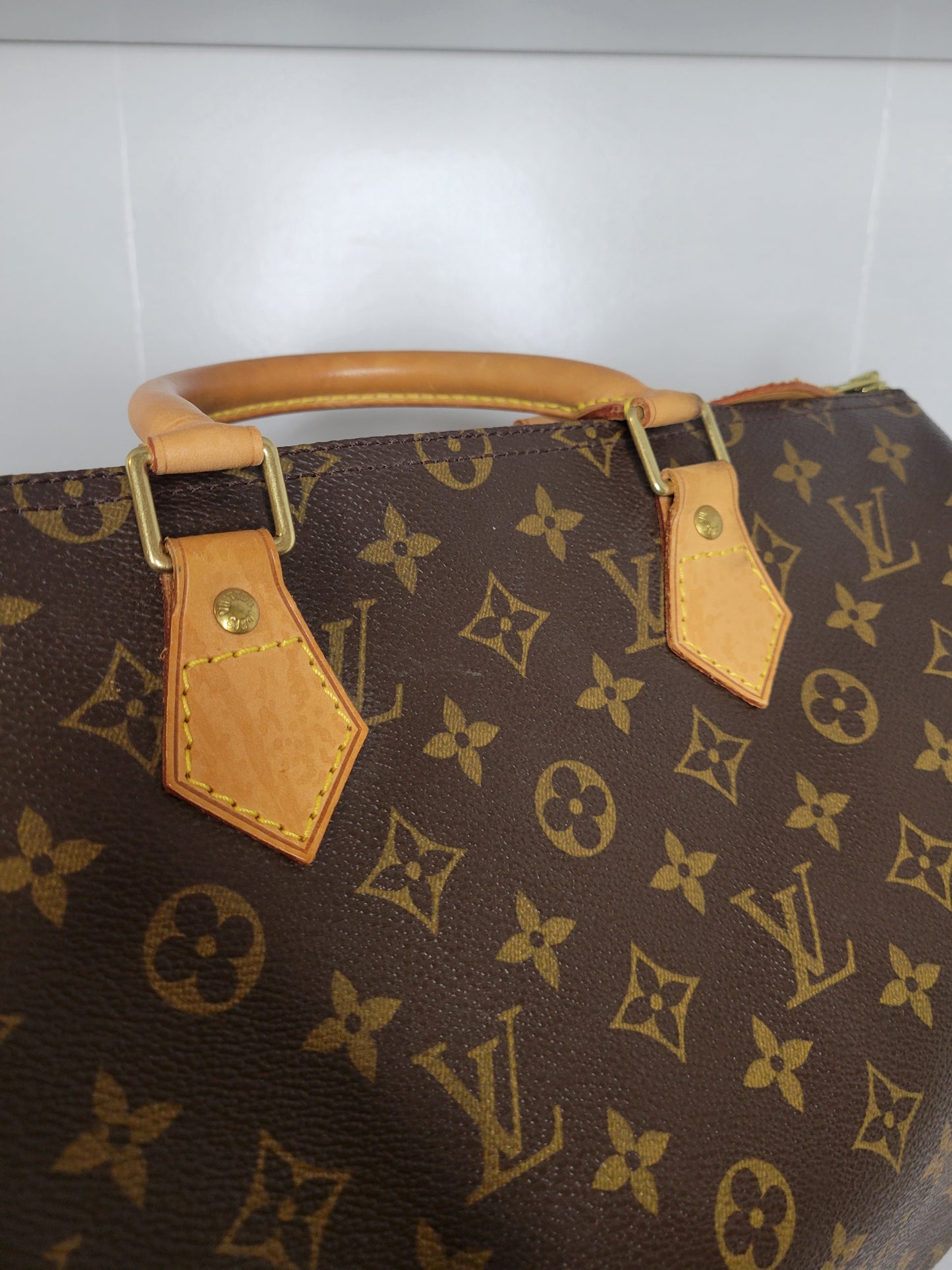 Louis Vuitton Monogram Speedy 35 MB0062