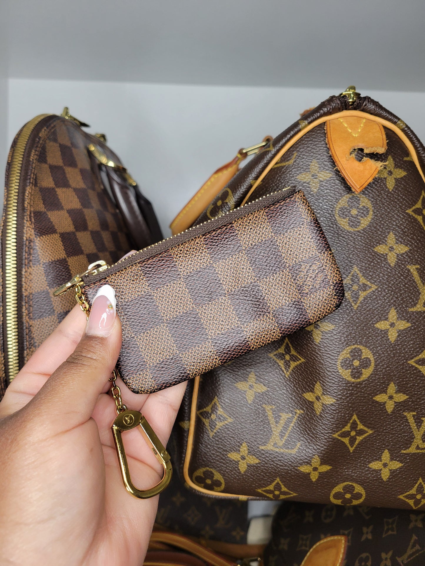 Louis Vuitton Damier Ebene Key Pouch SD0251
