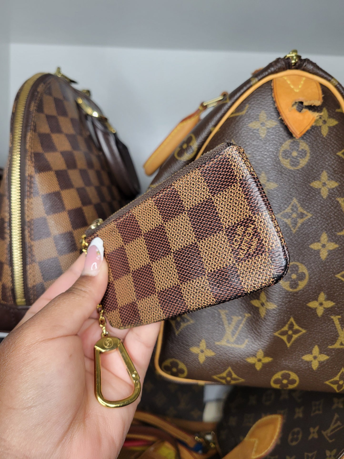 Louis Vuitton Damier Ebene Key Pouch SD0251