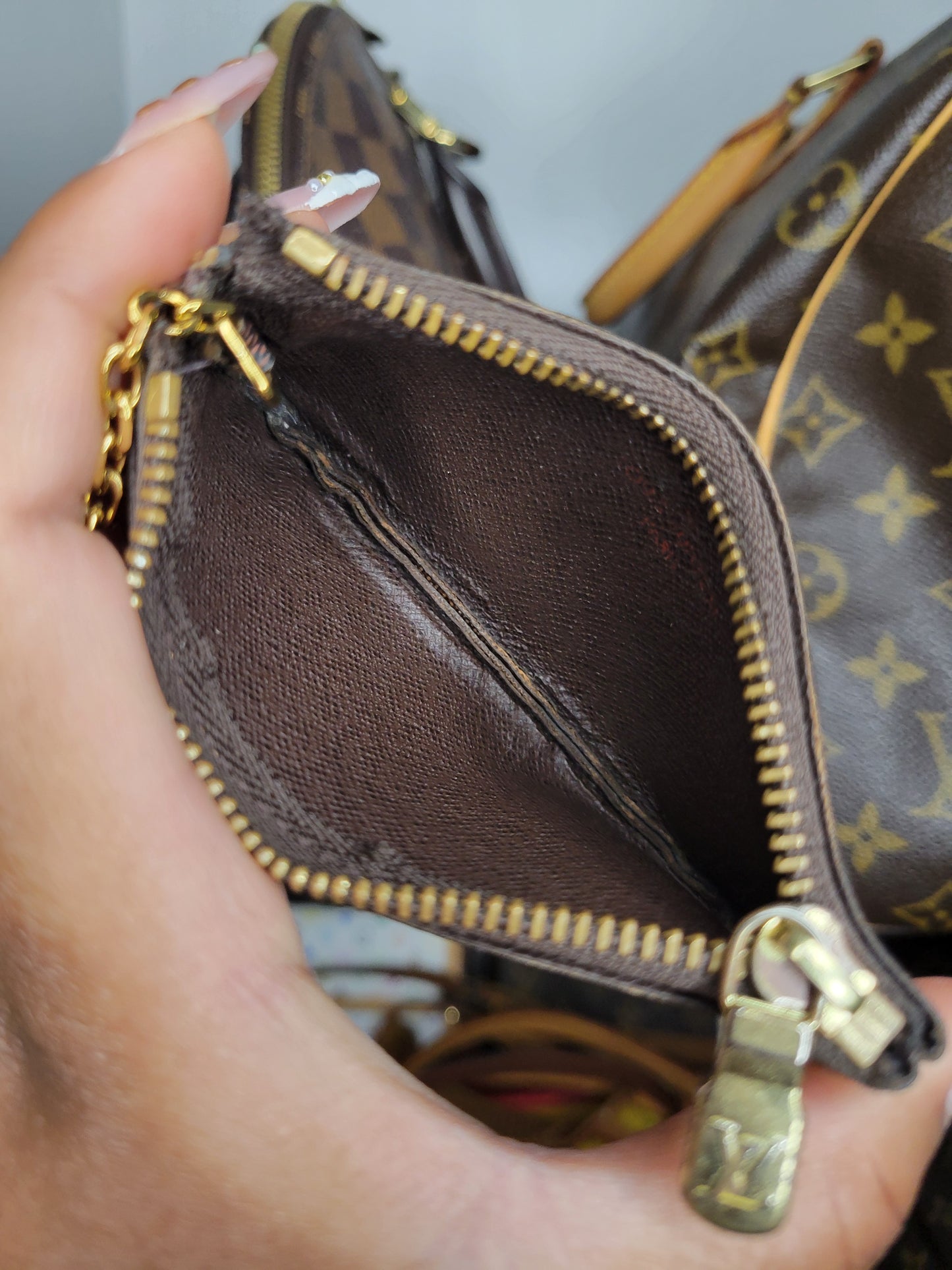 Louis Vuitton Damier Ebene Key Pouch SD0251