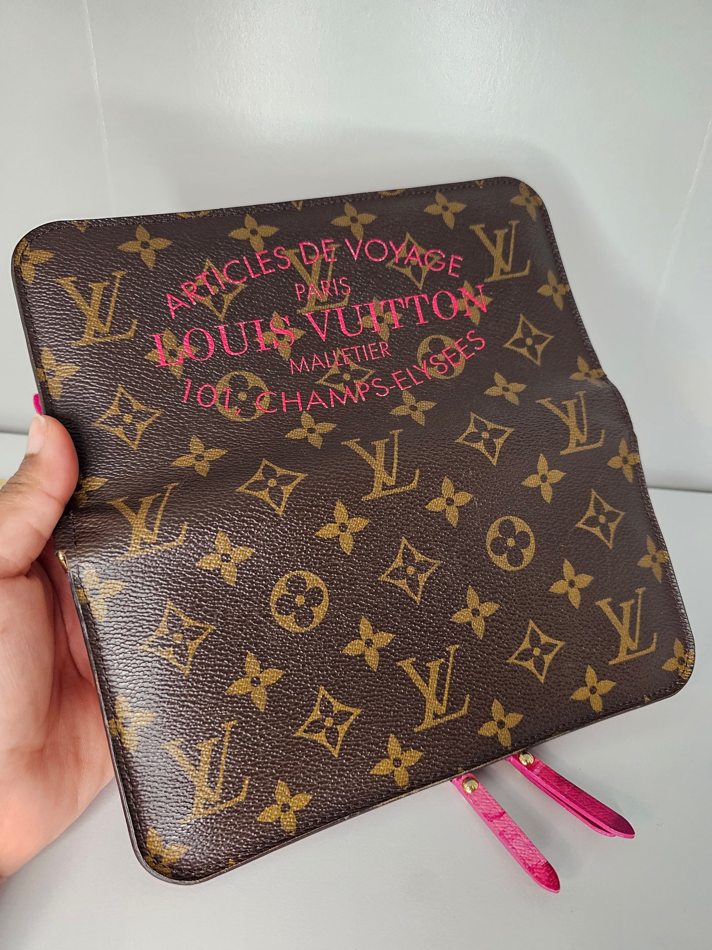 Louis Vuitton Monogram Ikat Rose Insolite CA0143