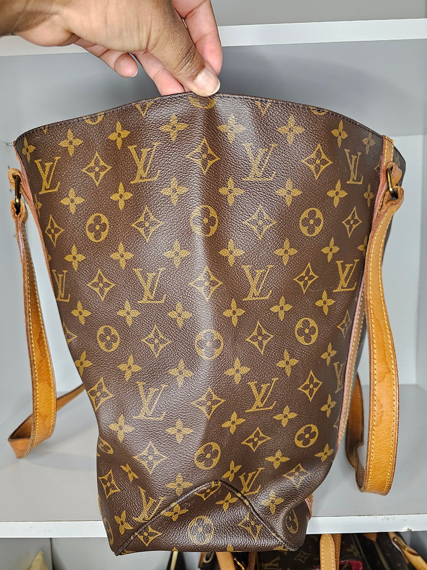 Louis Vuitton Sac Shopping Tote w / Pouch NO1910